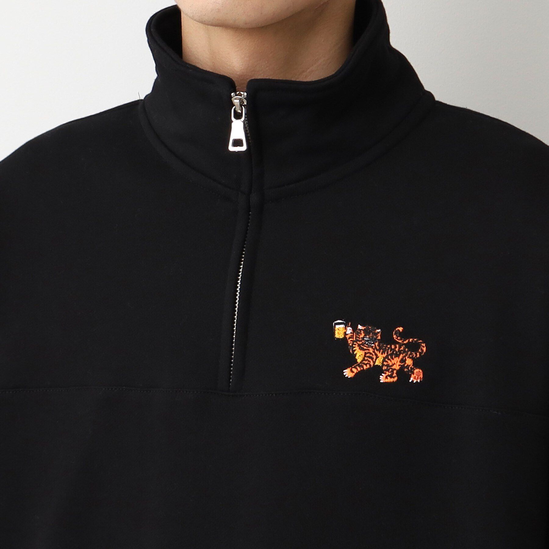 Dessin「【洗える】トラ柄刺繍ハーフジップスウェット」|パーカー|