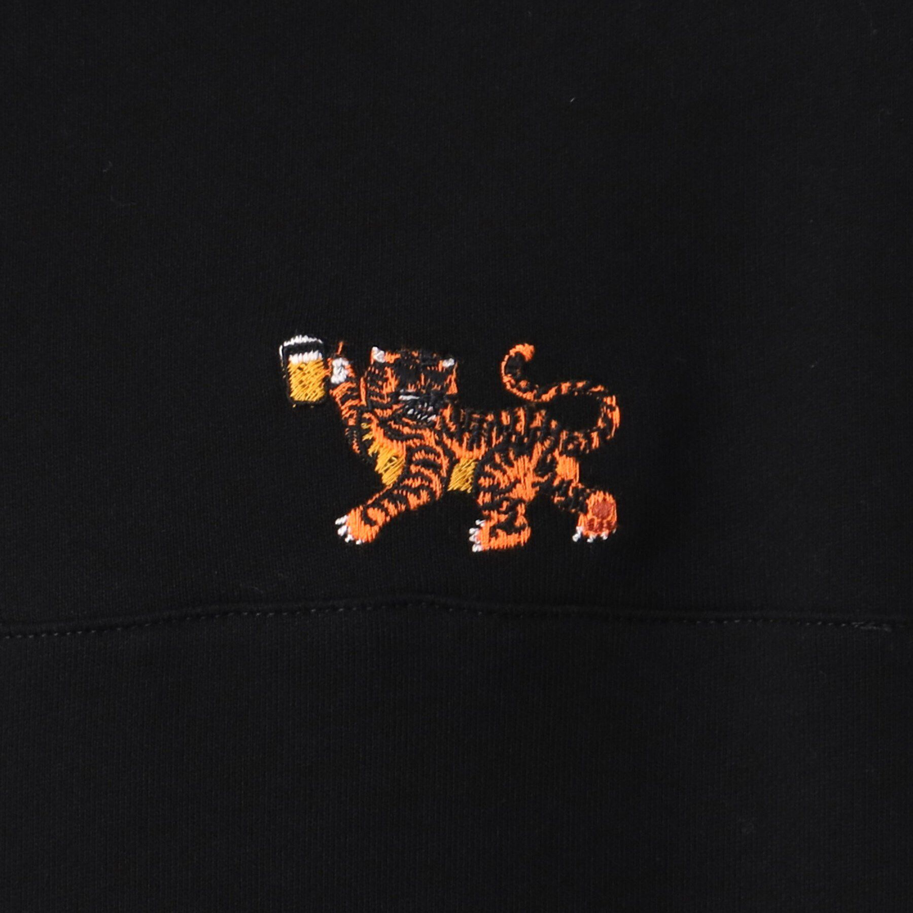 Dessin「【洗える】トラ柄刺繍ハーフジップスウェット」|パーカー|