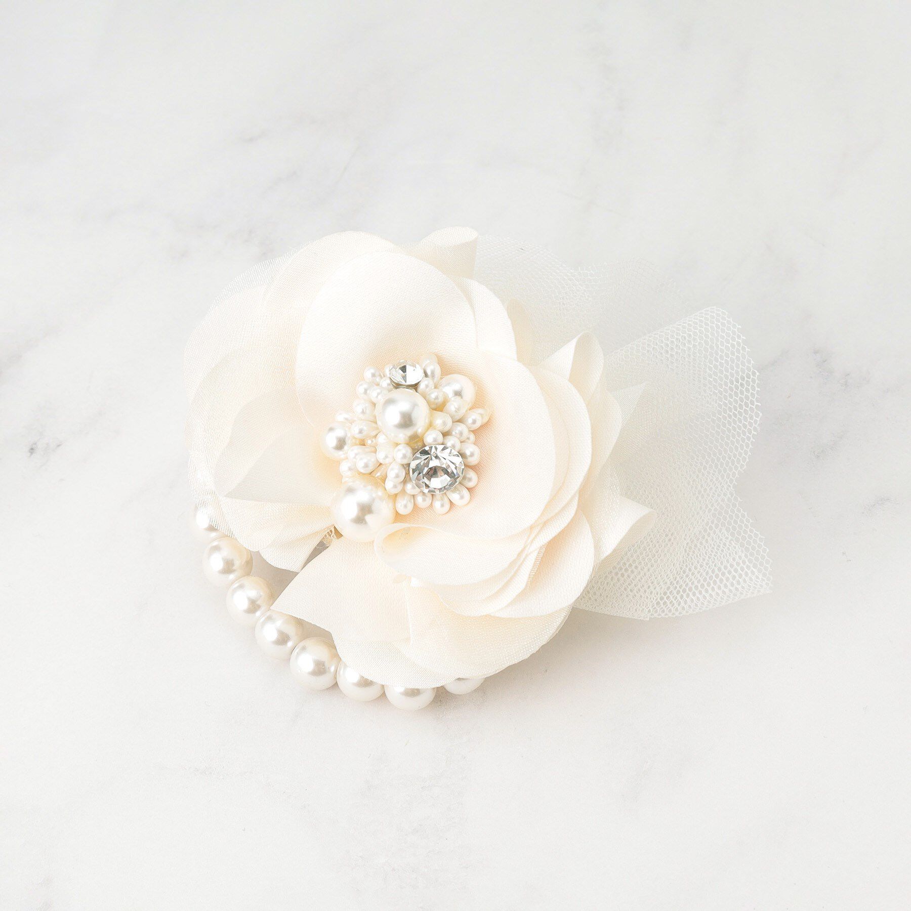 Dessin「【入卒／セレモニー】パール調コサージュ」|ブローチ・コサージュ|アイボリー(004)