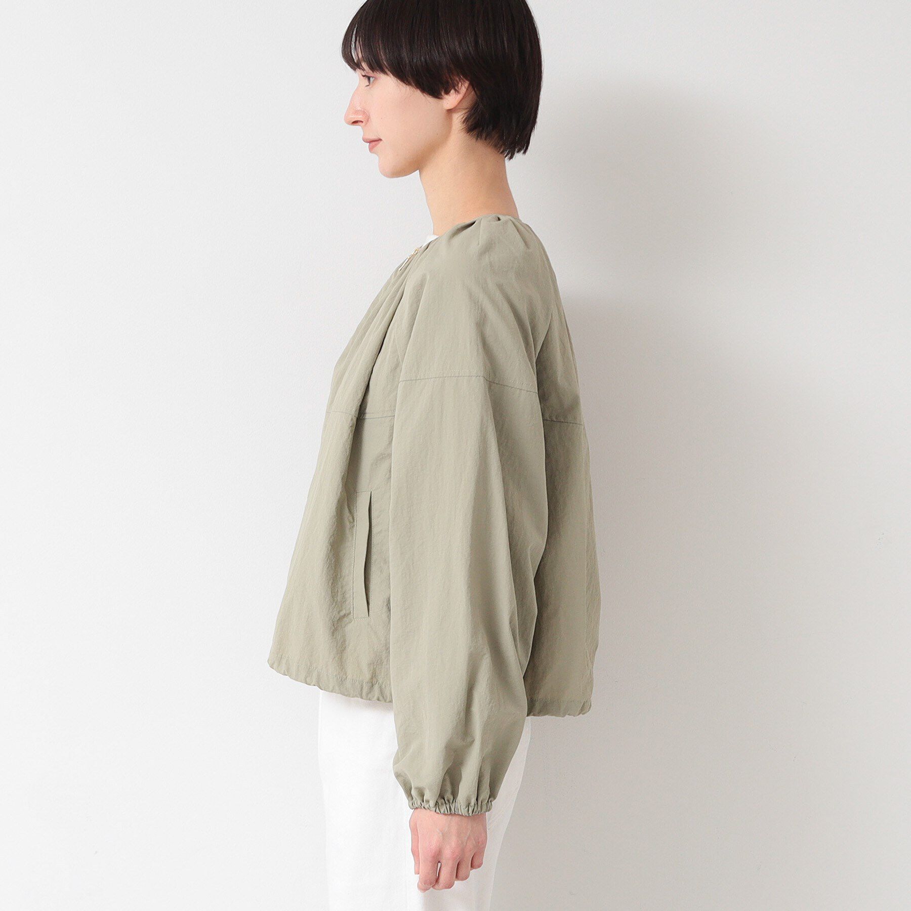 Dessin「【洗える】ギャザークルーネックブルゾン（S～L）」|ブルゾン・スタジャン|