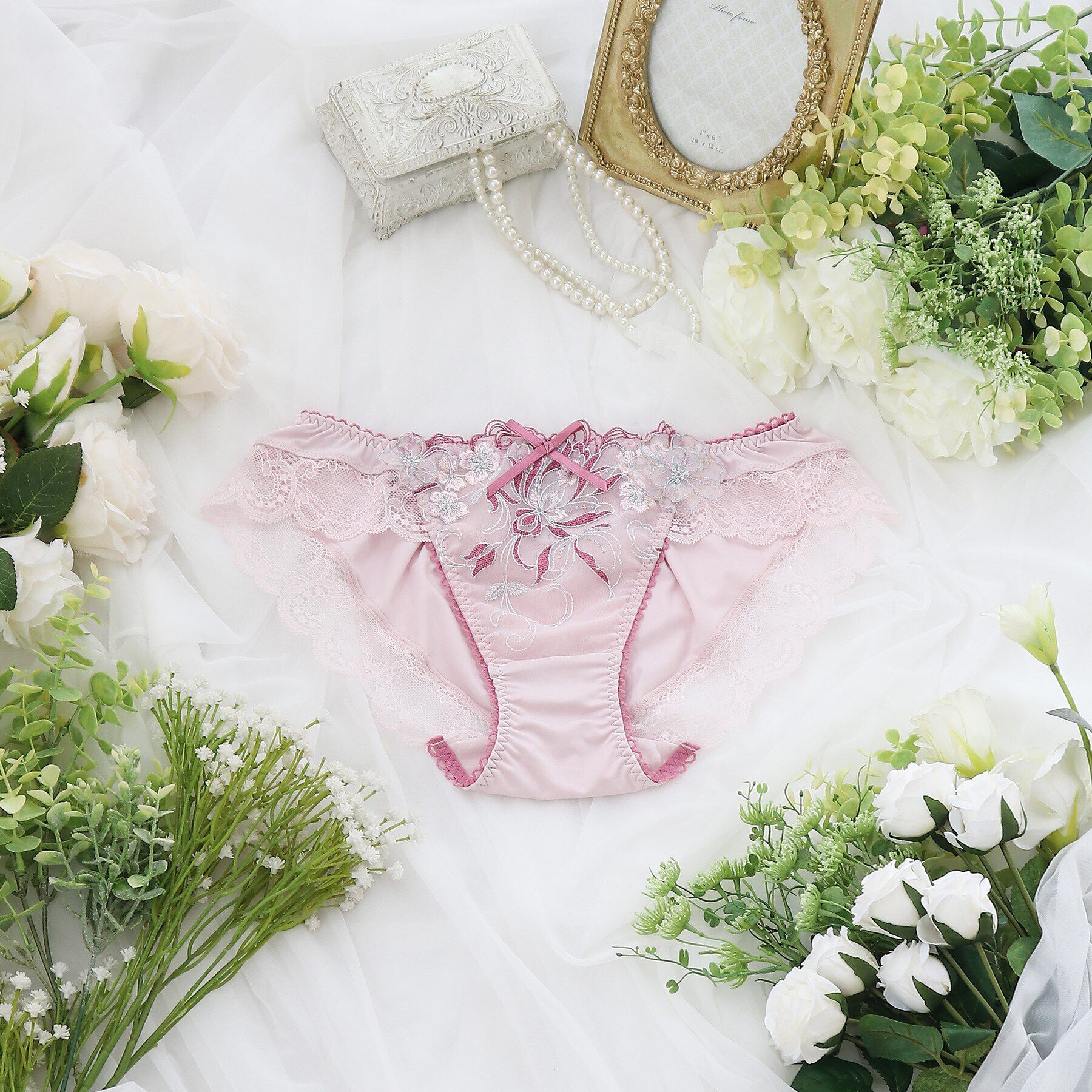 Risa Magli「フロリアーヌ ノーマルショーツ」|インナー|ピンク(070)