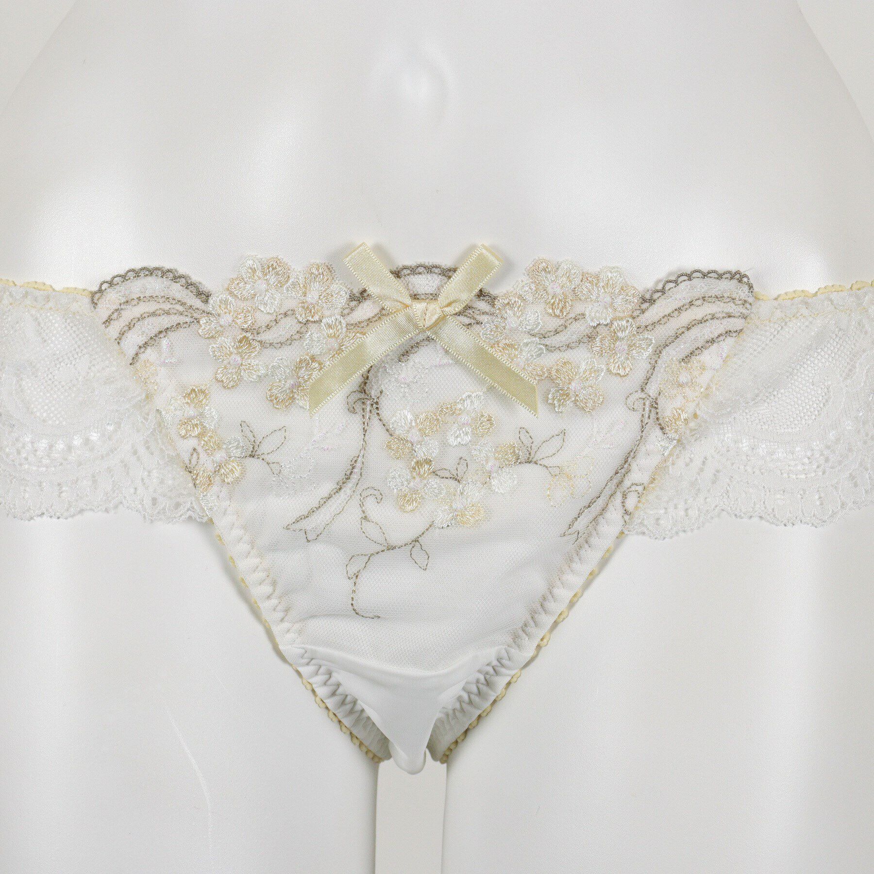 Risa Magli「クラーラ Tバックショーツ」|インナー|