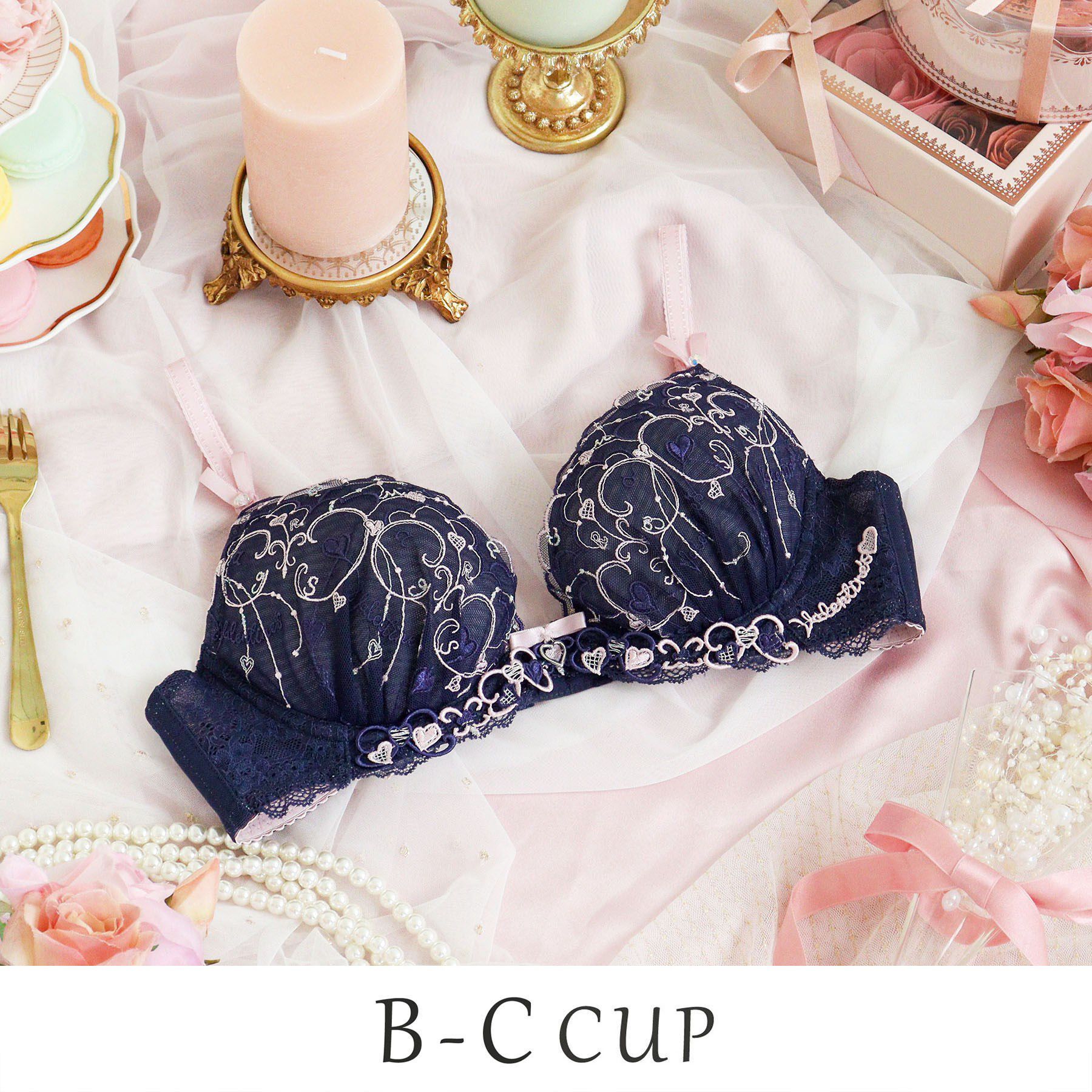 Risa Magli「ヘルティー ブラジャー (B-C) ＜リサマリミラクル谷間ブラ＞」|インナー|ネイビー(094)