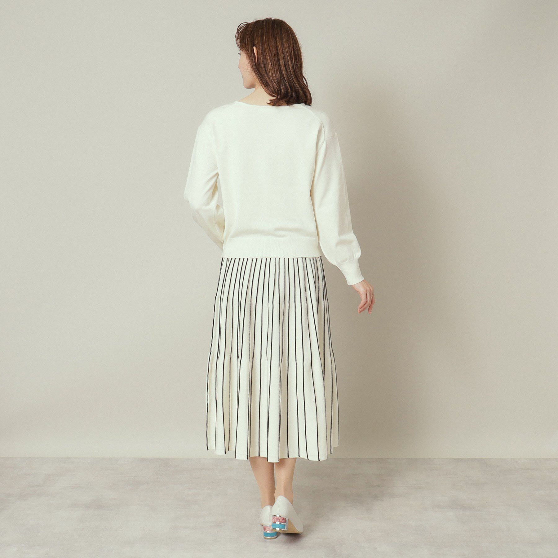 ITS&rsquo;DEMO「【通勤／手洗い可】Vネック&times;フレアスカートセットアップ」|スーツ|