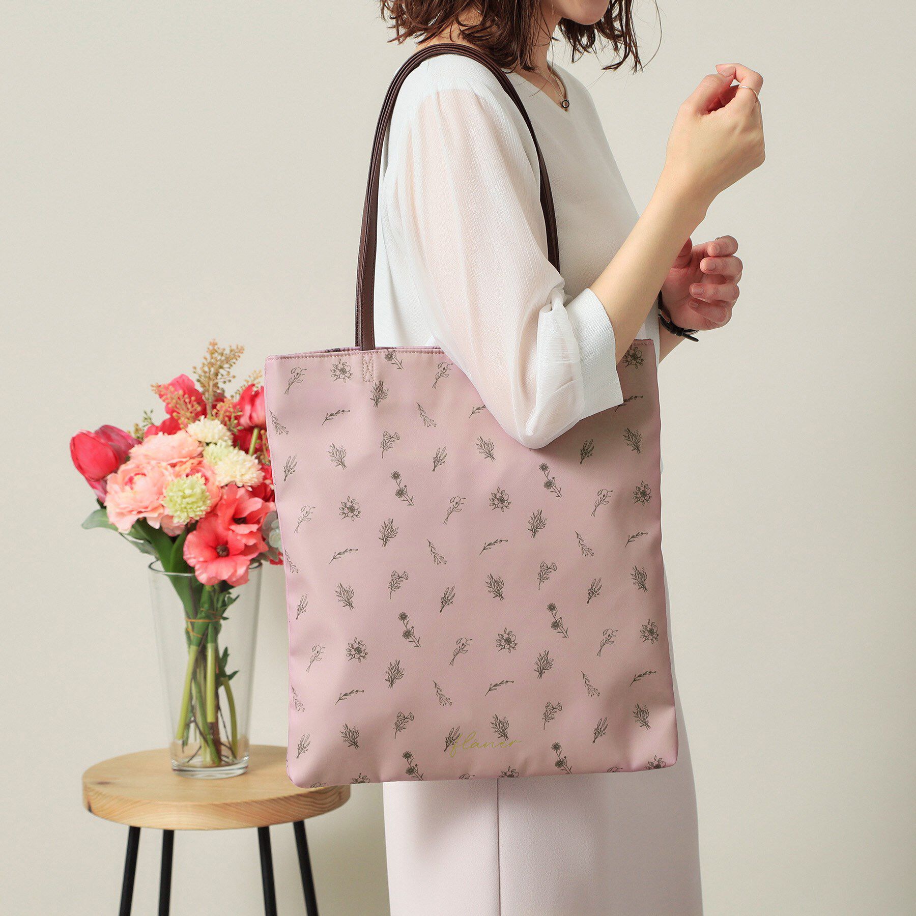 ITS&rsquo;DEMO「【A4対応】花柄薄マチトート」|トートバッグ|ピンク(172)