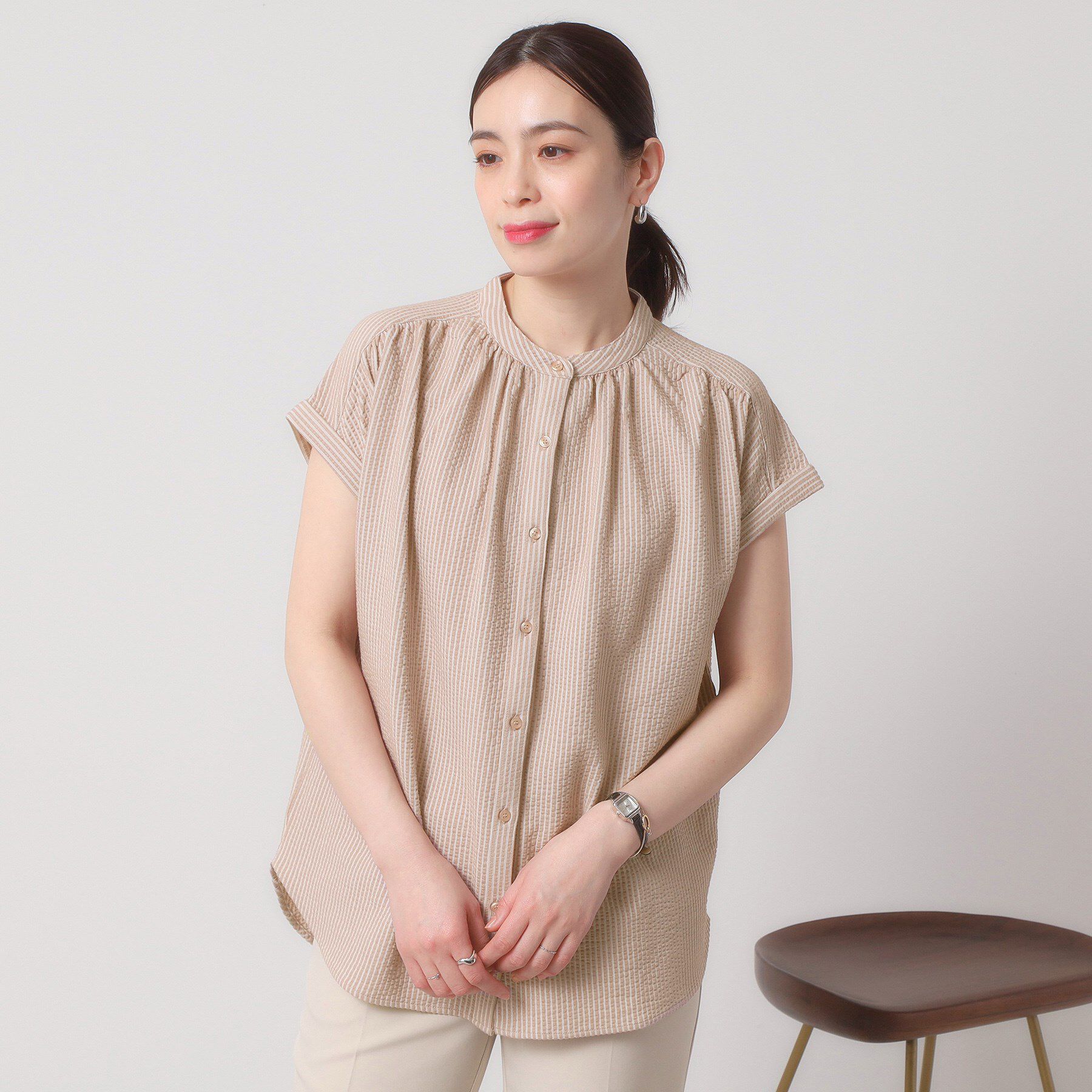 ITS&rsquo;DEMO「【洗濯機OK／洗濯後しわになりにくい】カットサッカー前開きプルオーバー」|シャツ・ブラウス|