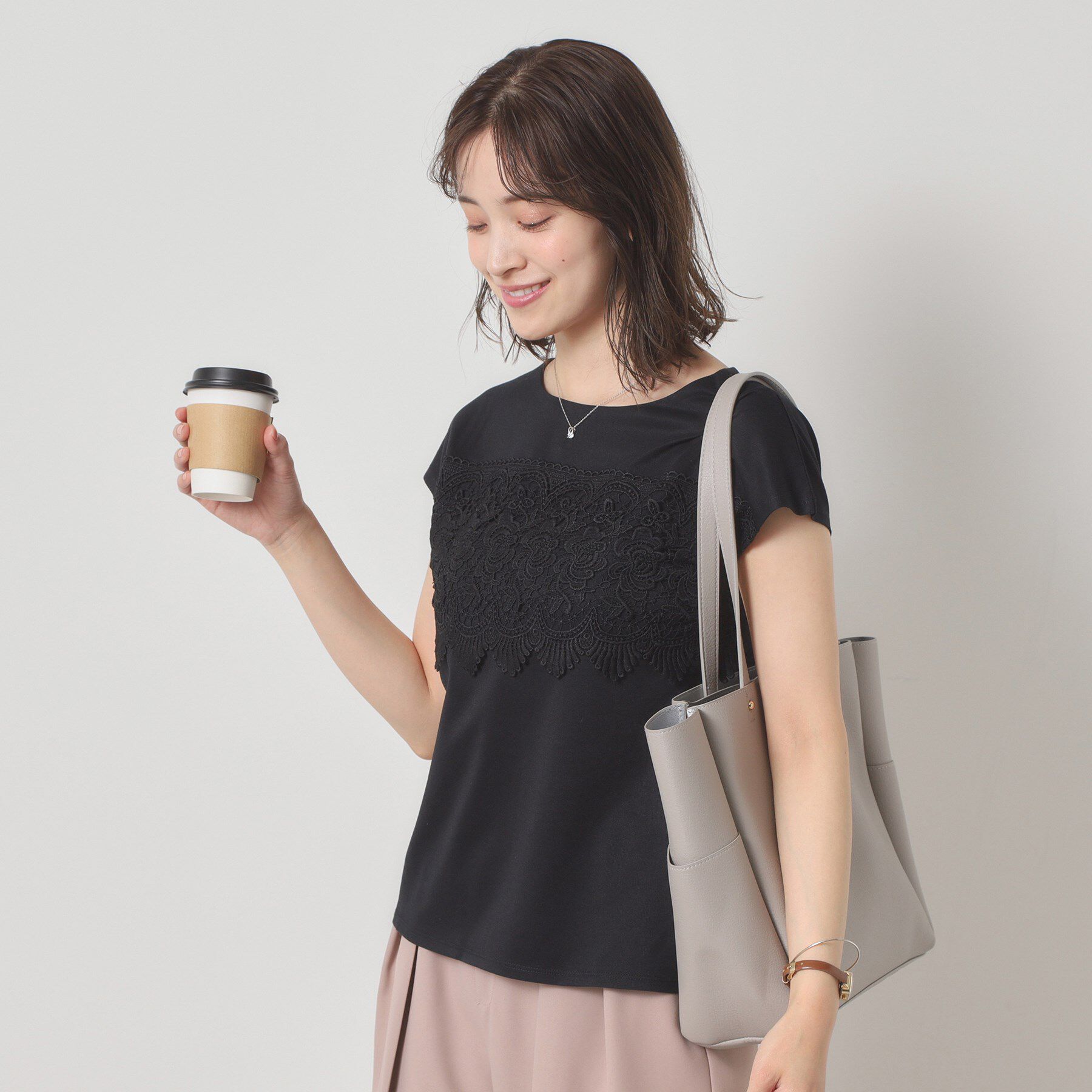 ITS&rsquo;DEMO「【吸水速乾／手洗い可／洗濯後しわになりにくい】カットミラノフロントレーストップス」|Tシャツ・カットソー|