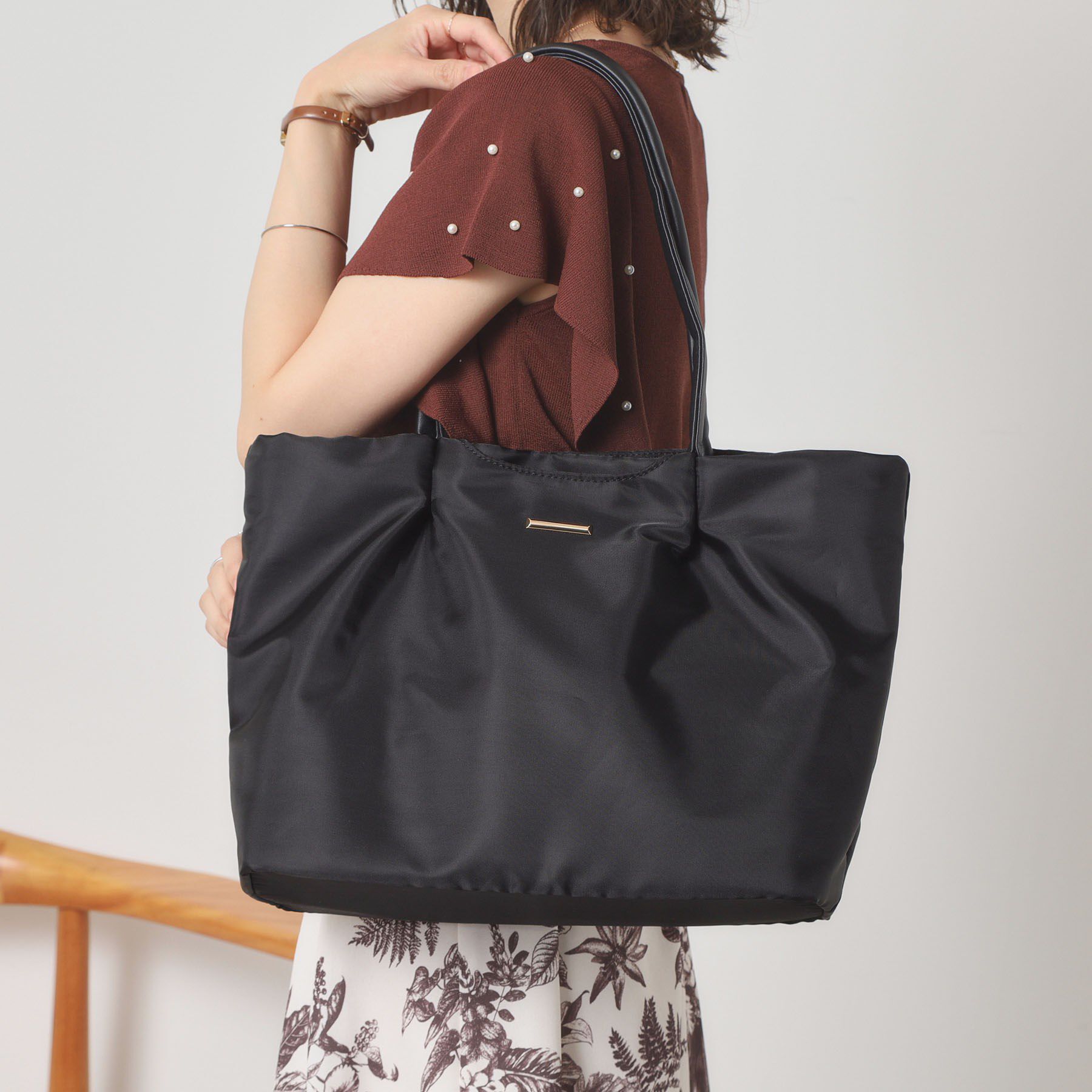 ITS&rsquo;DEMO「【8ポケット】撥水タックA4トート」|トートバッグ|ブラック(019)