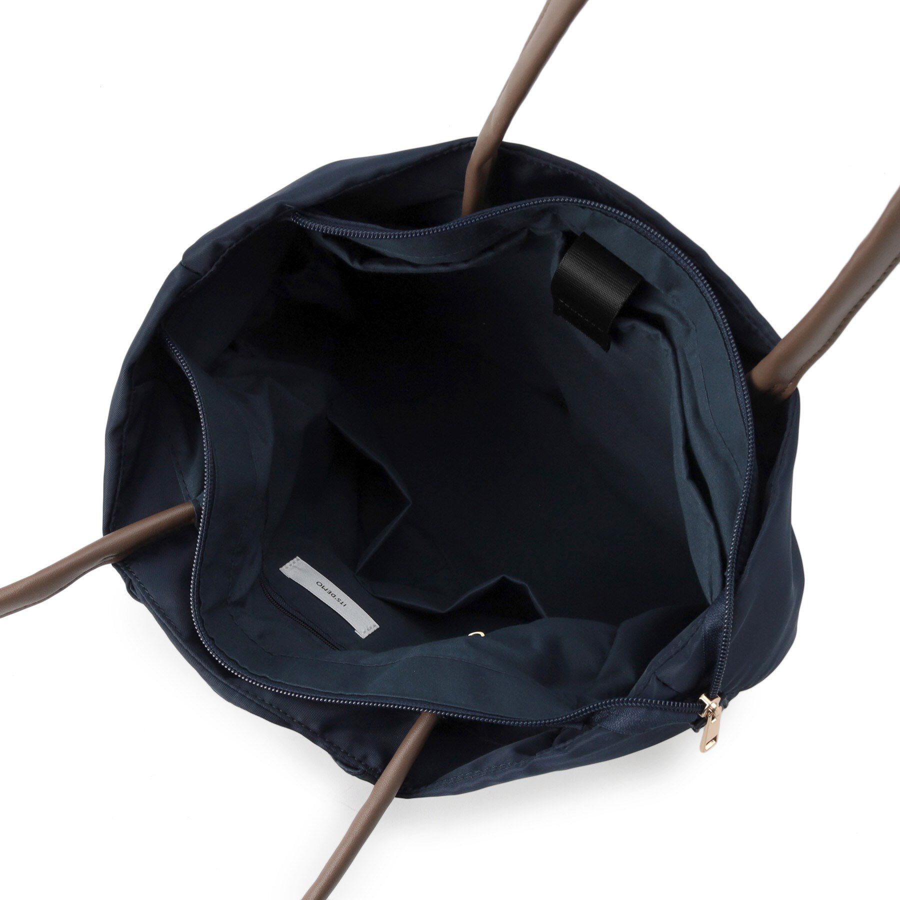 ITS&rsquo;DEMO「【8ポケット】撥水タックA4トート」|トートバッグ|