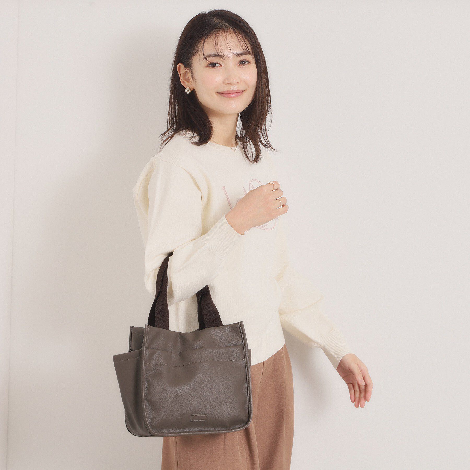 ITS&rsquo;DEMO「合皮サイドポケットミニトート」|ハンドバッグ|