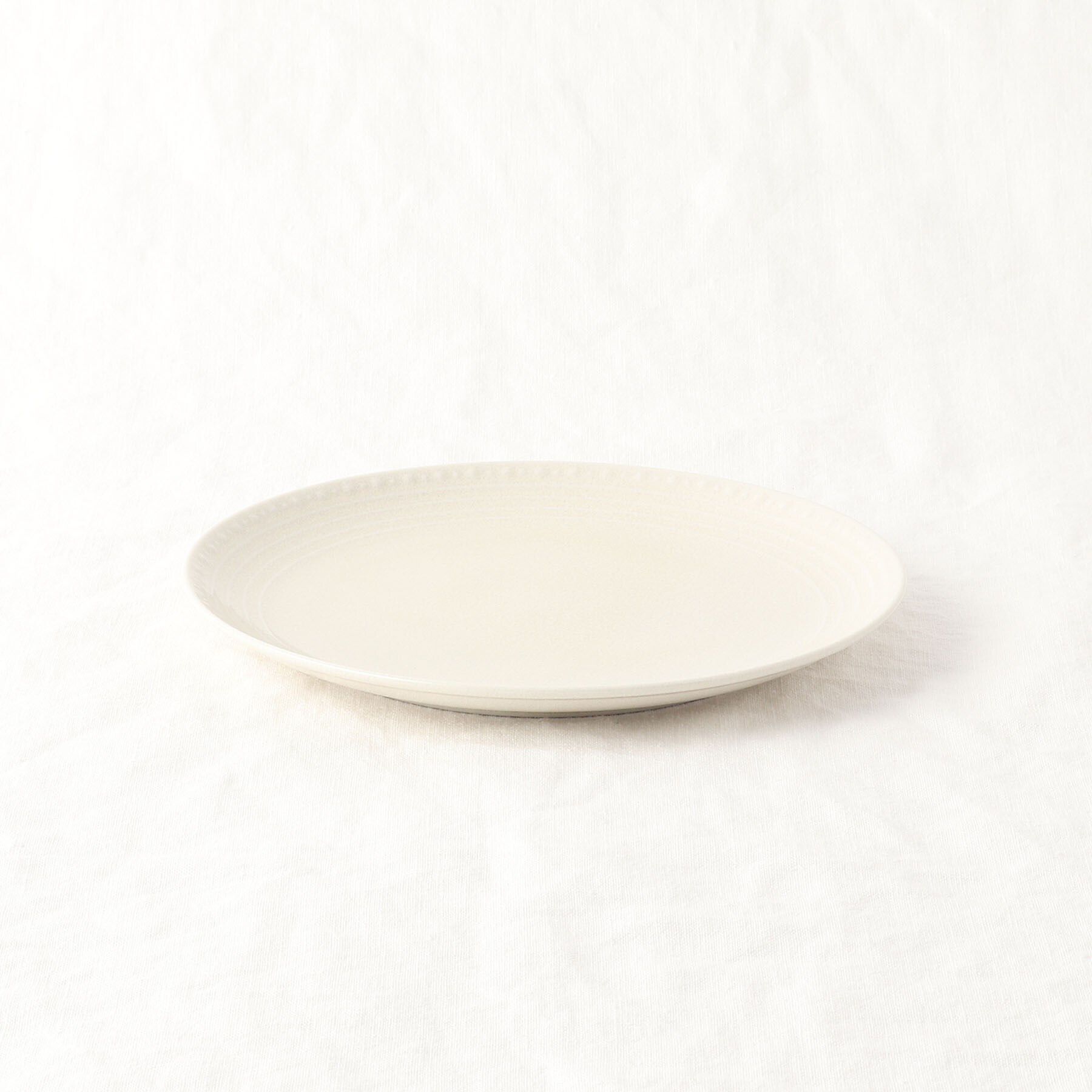212 KITCHEN STORE「センプレ プレート 20cm クリーム」|食器・キッチングッズ|その他