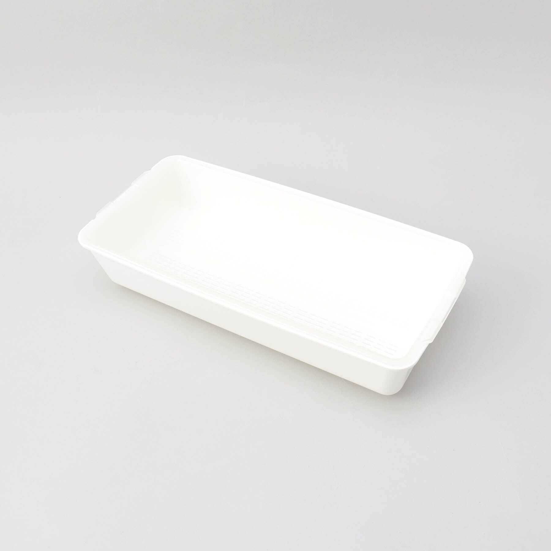 212 KITCHEN STORE「楽ック豆腐トレー付き　盛り皿スリム」|食器・キッチングッズ|