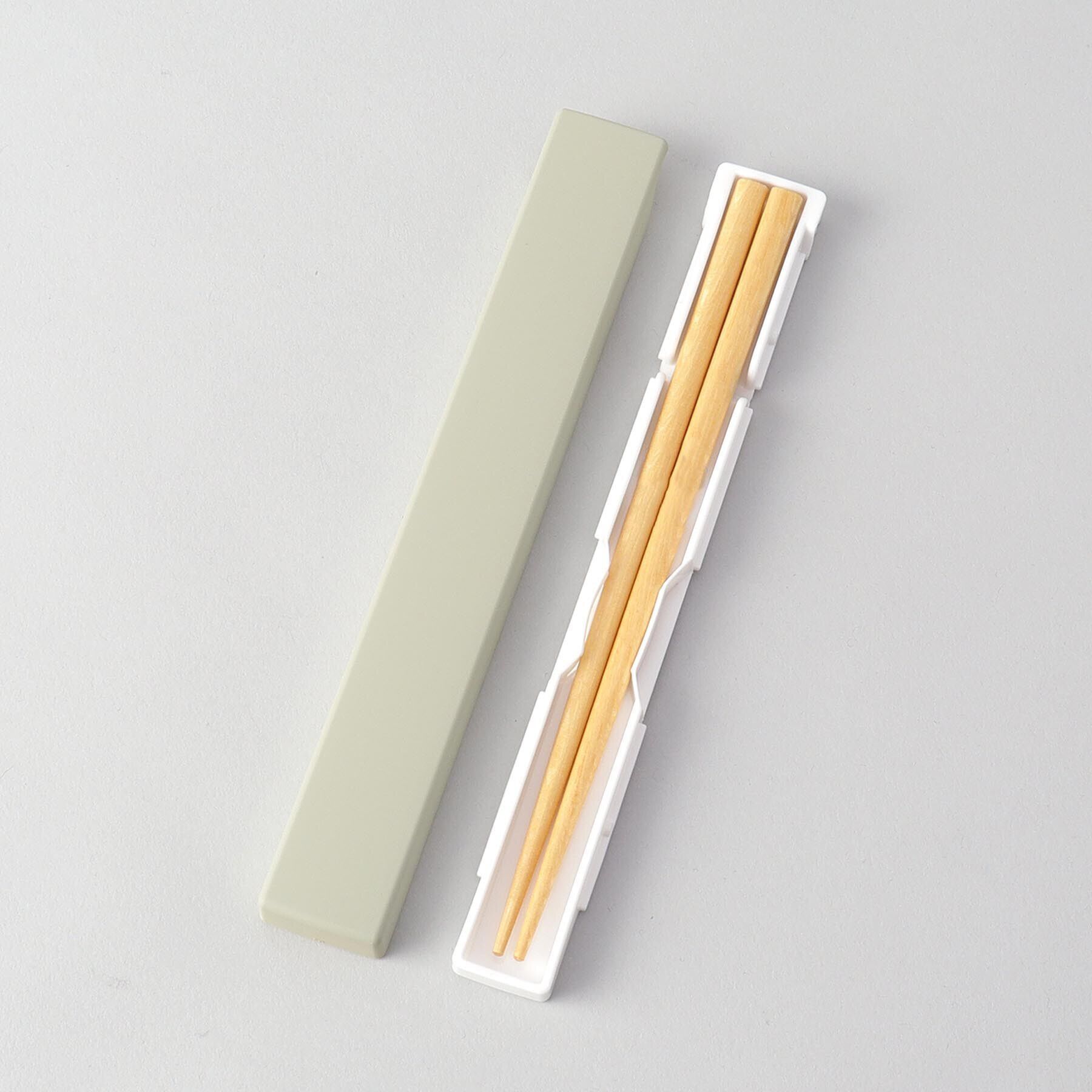 212 KITCHEN STORE「やさしい彩 箸箱＆抗菌箸 抹茶色」|食器・キッチングッズ|