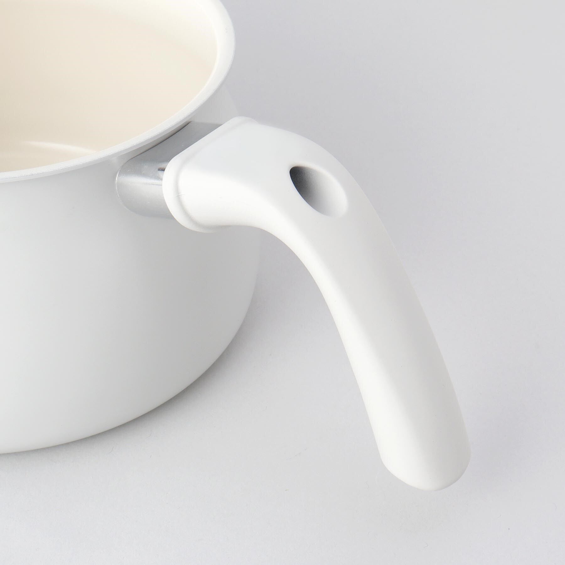 212 KITCHEN STORE「ザル付き多用途鍋 1.8L グレー ＜copan コパン＞」|食器・キッチングッズ|