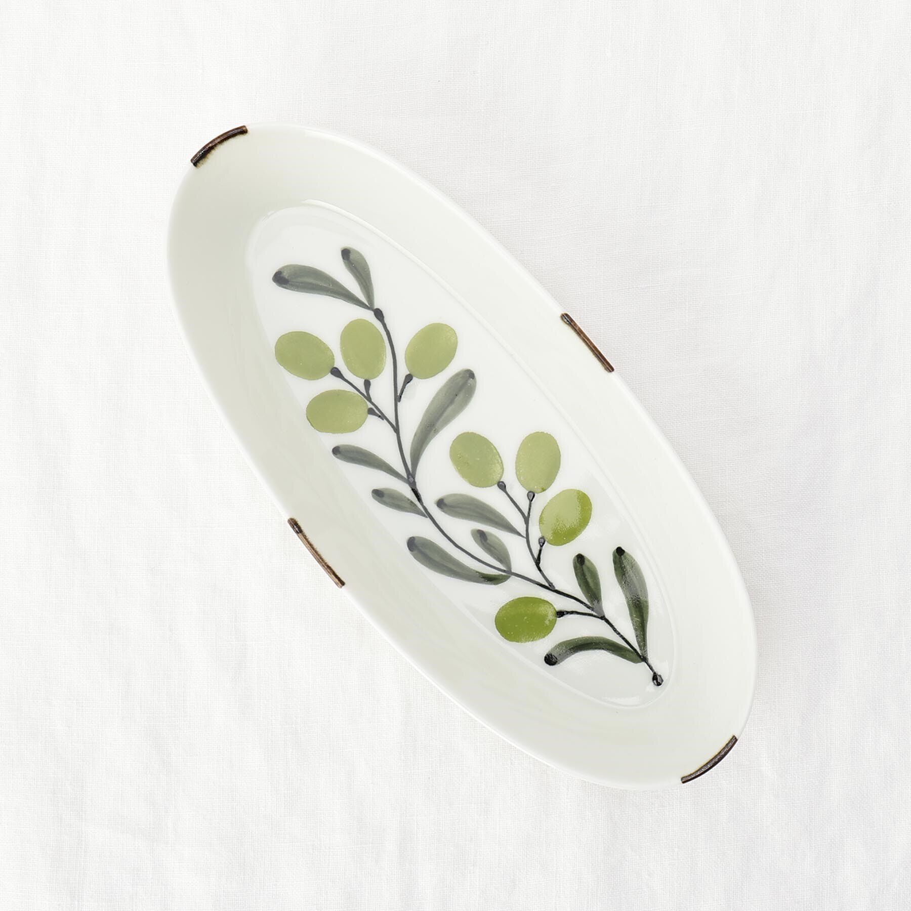 212 KITCHEN STORE「olive バゲットプレート GR」|食器・キッチングッズ|