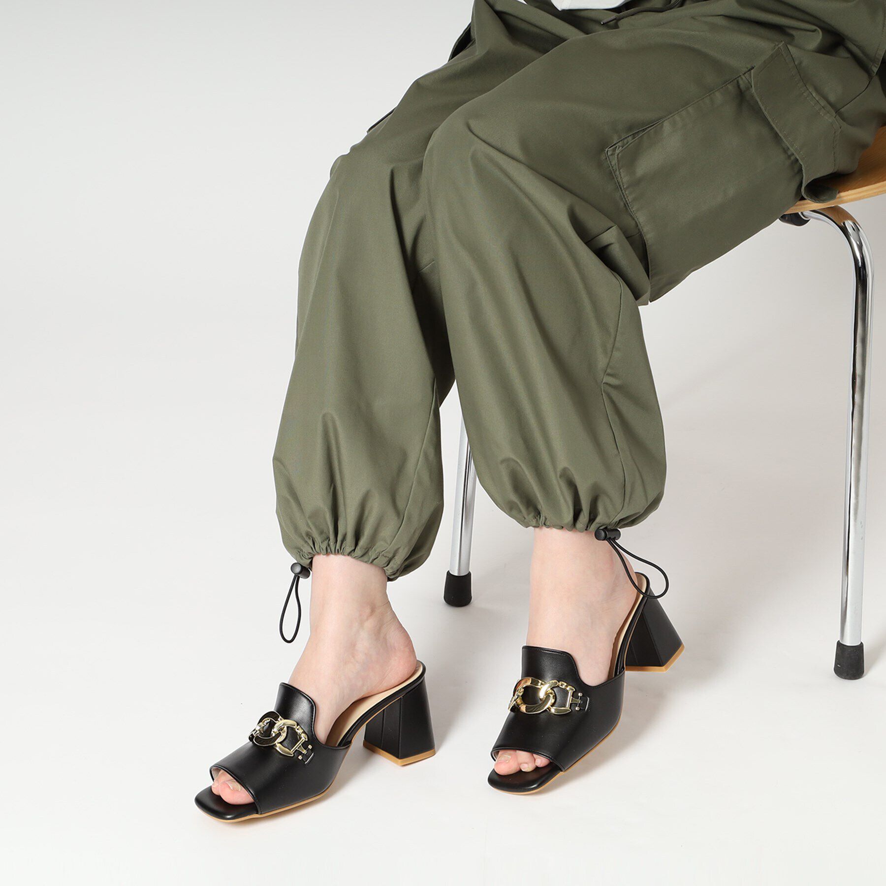 ESPERANZA「チェーン付きブロックヒールミュールサンダル」|サンダル|