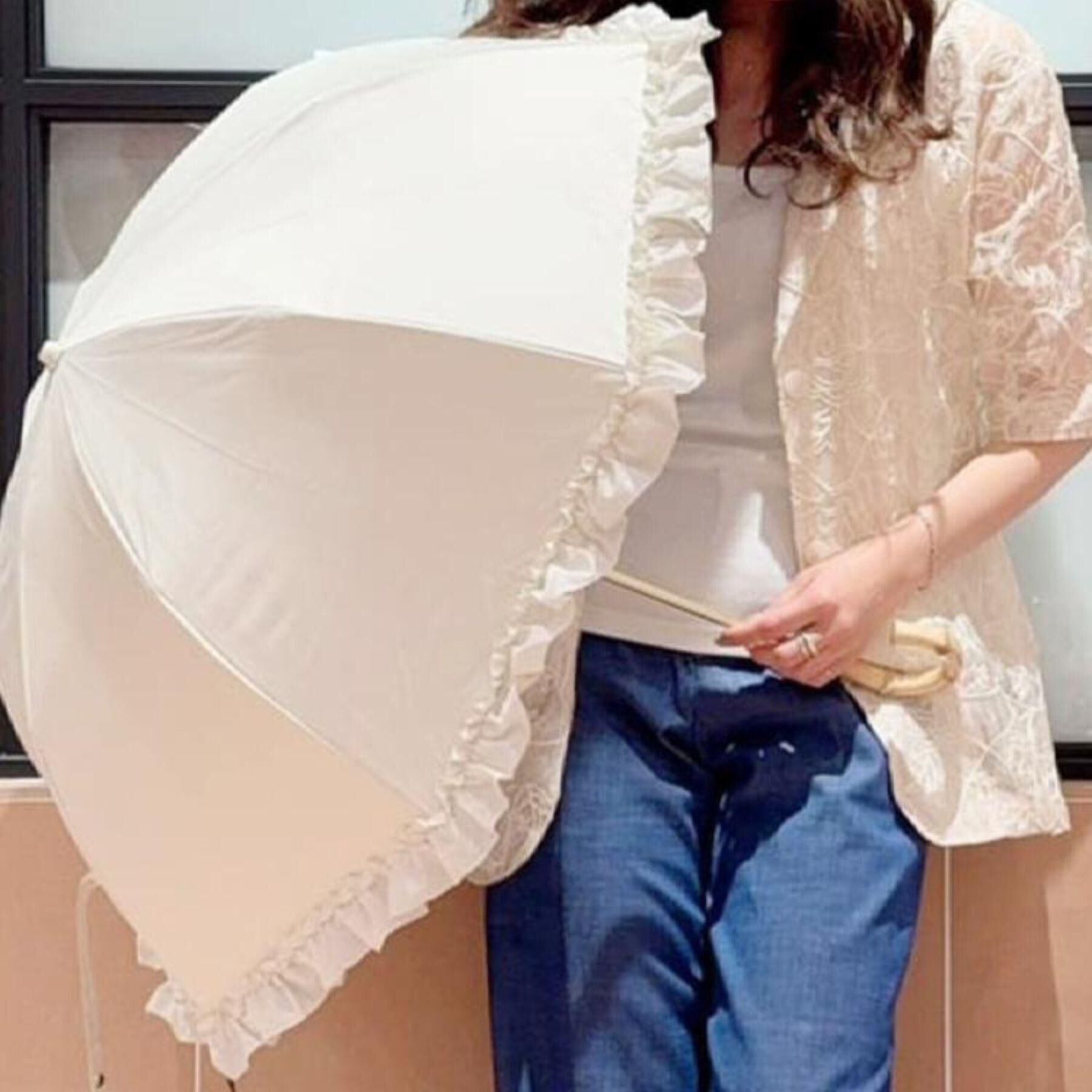 Ober Tashe「pink trick/ピンクトリック　遮光率100％！2段折傘フリル折りたたみ日傘（晴雨兼用）」|傘|オフホワイト(003