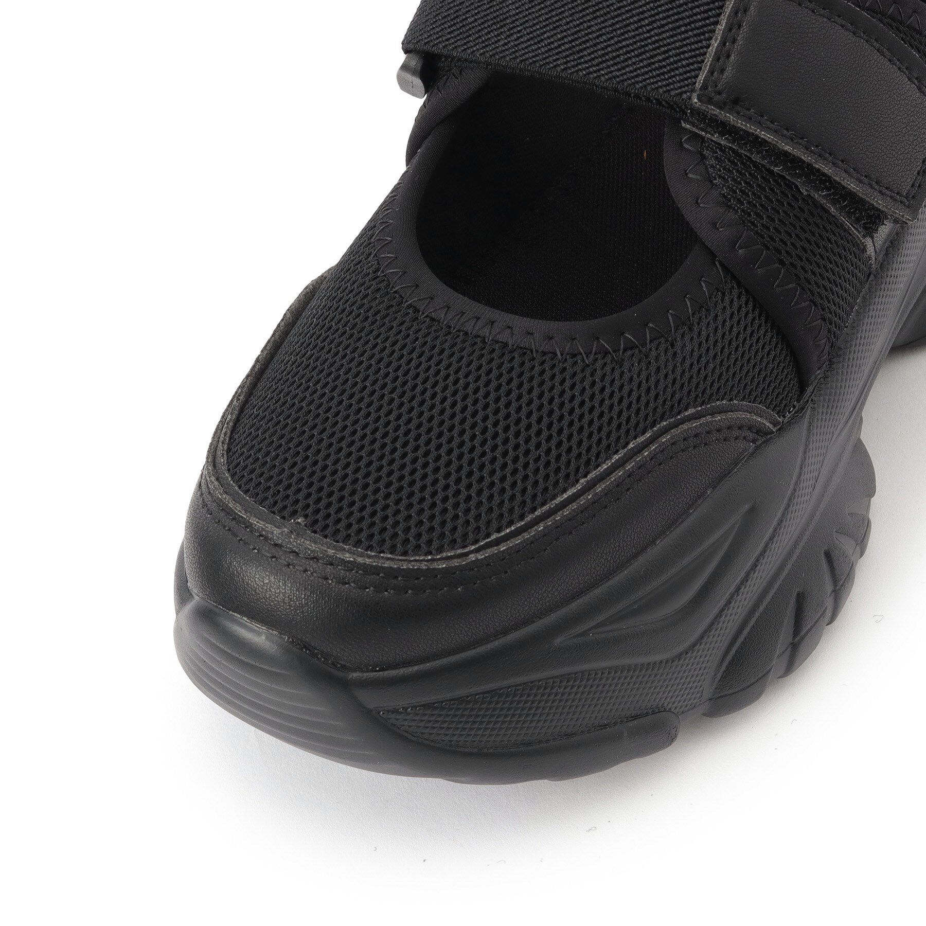 csT&P「バックベルト厚底スニーカー」|スニーカー|