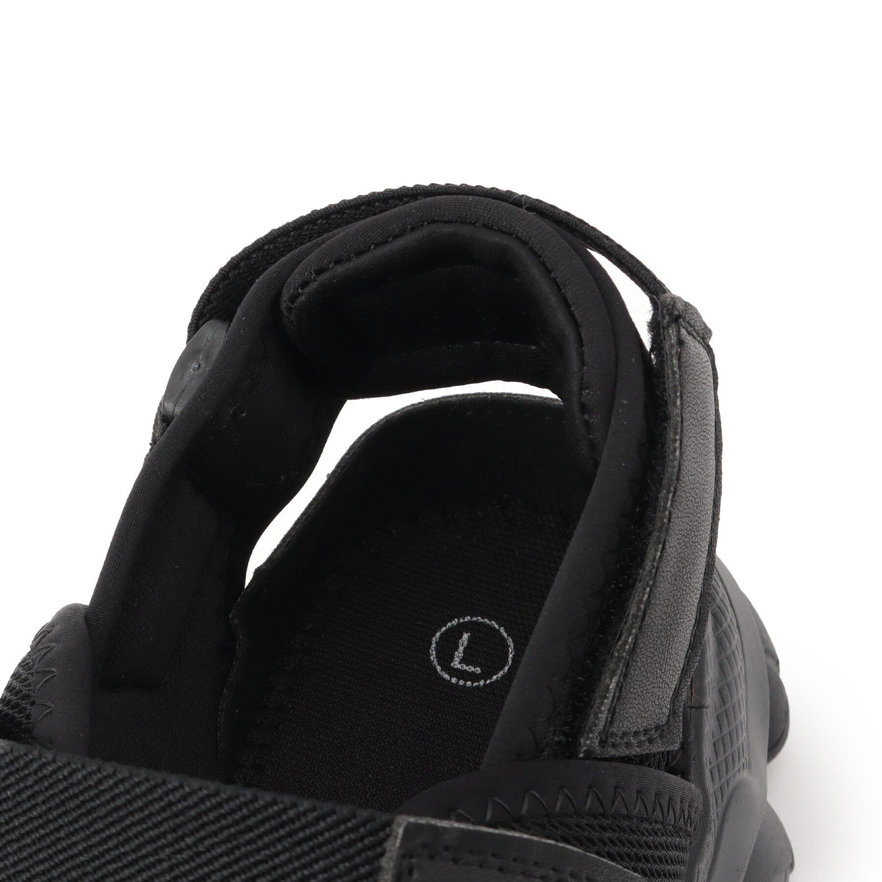 csT&P「バックベルト厚底スニーカー」|スニーカー|