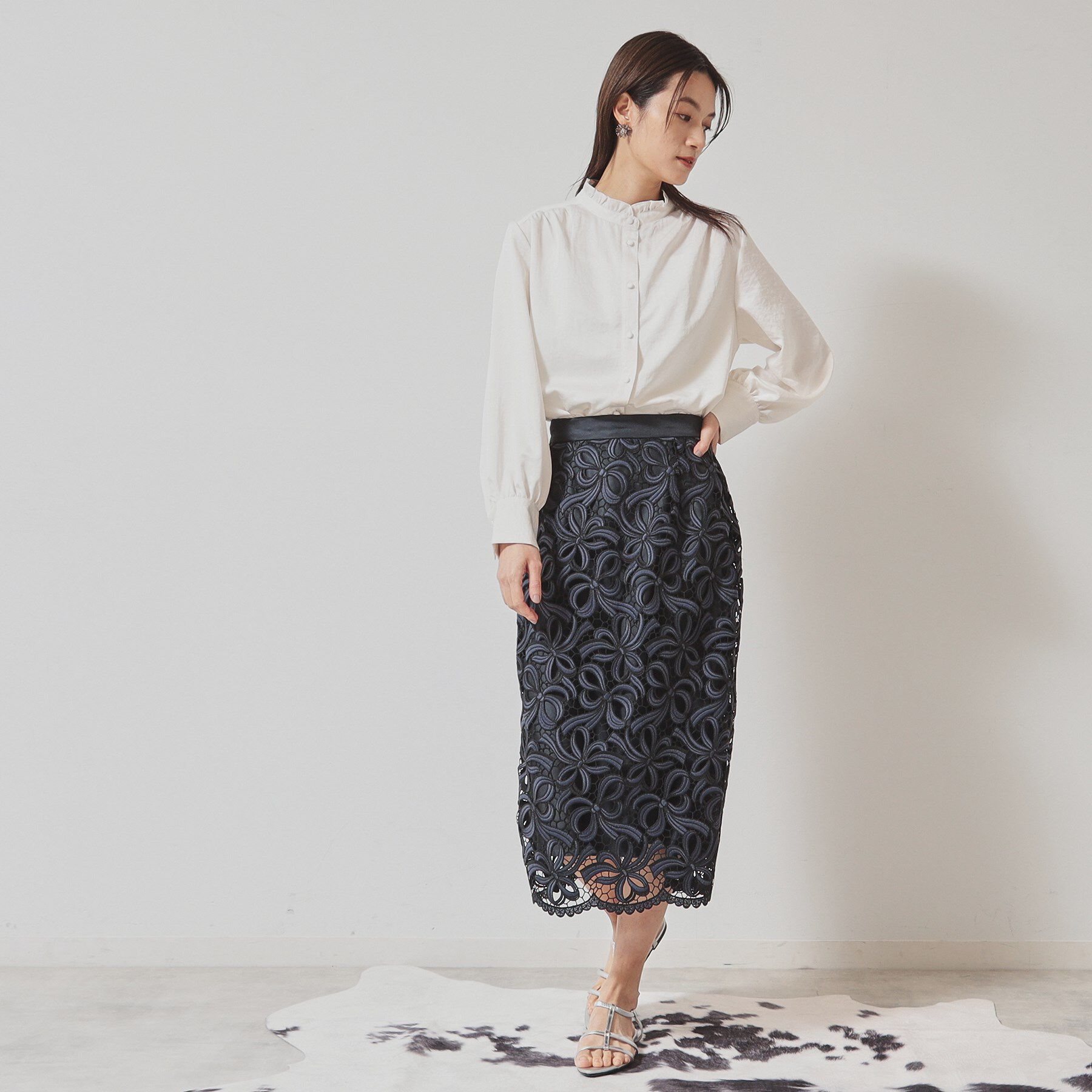 SunaUna「【衿フリル／パフスリーブ】ヴィンテージサテンブラウス」|シャツ・ブラウス|