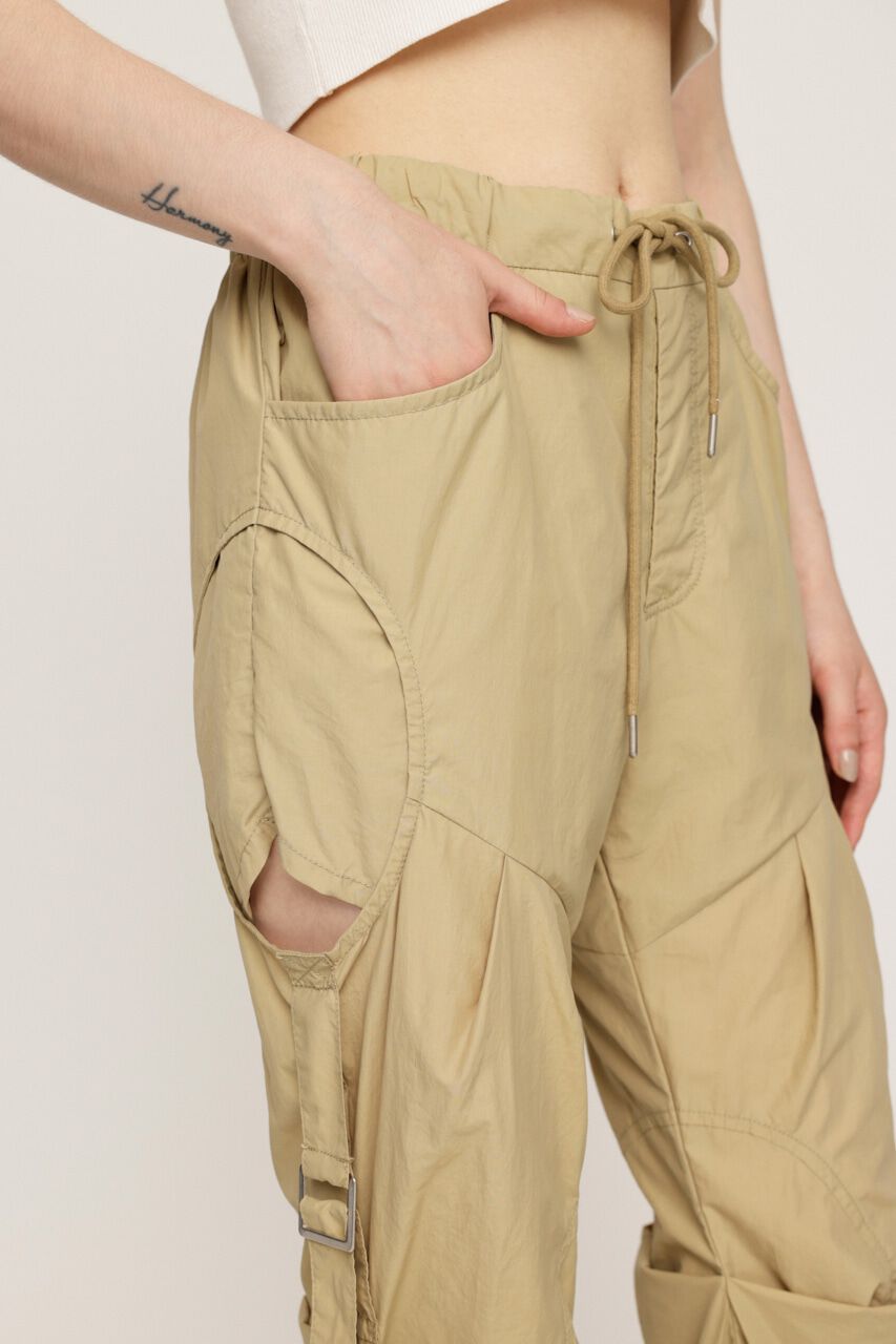 SLY「NYLON TUCK FLARE パンツ」|その他|