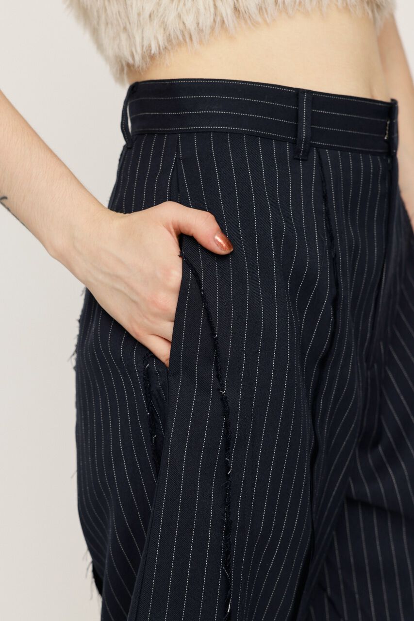 SLY「CUTOUT MIDDLE ショートパンツ」|その他|