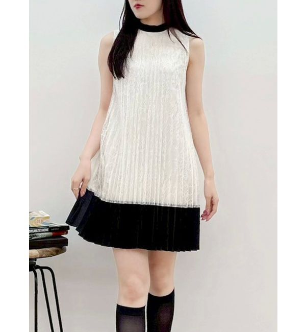 MERCURYDUO「バイカラーレースプリーツミニワンピース」|ワンピース|オフホワイト