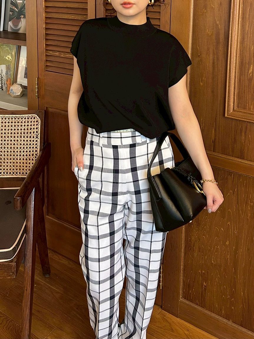 Mila Owen「【WEB限定カラー】後ろゴムセンタープレステーパードパンツ【ウォッシャブル】」|チノ|