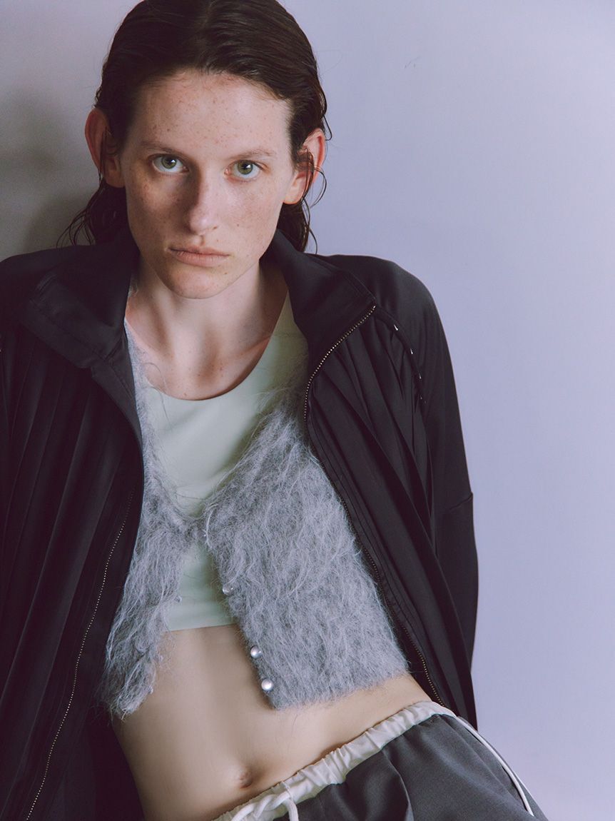 emmi yoga「サステナレッチブラトップ」|その他|