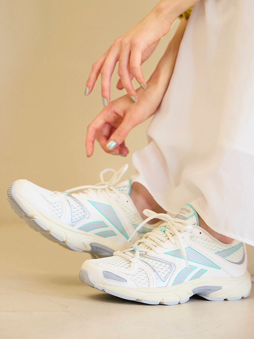 Reebok「【Reebok for emmi】P ROAD PLUS VI」|スニーカー|