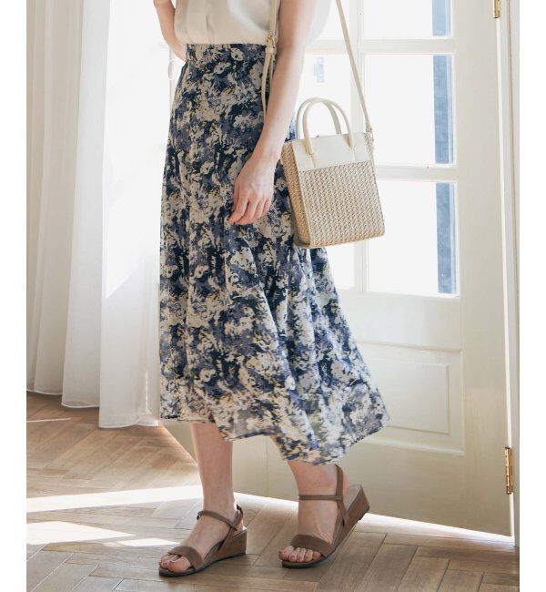 IKKA LOUNGE「大柄フラワープリントスカート」|スカート|