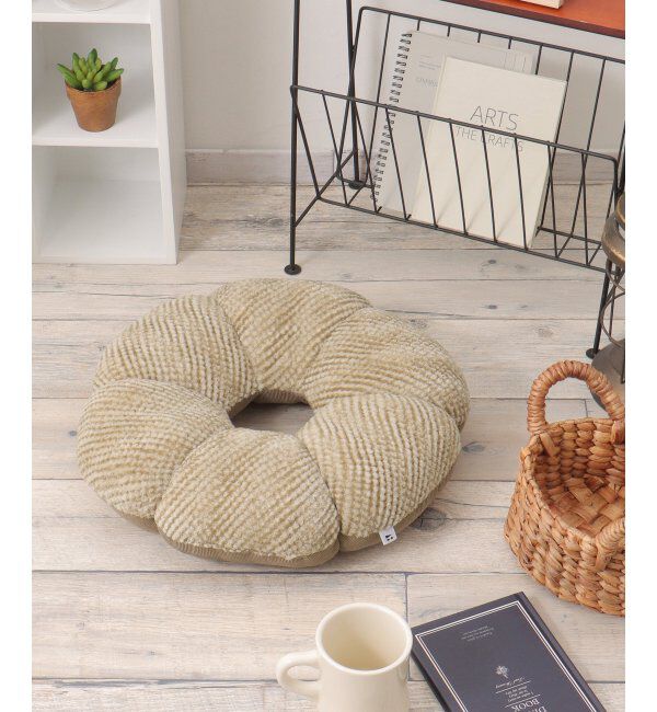 Lbc with Life「ポコポコ花円座クッション」|クッション・クッションカバー|ベージュ