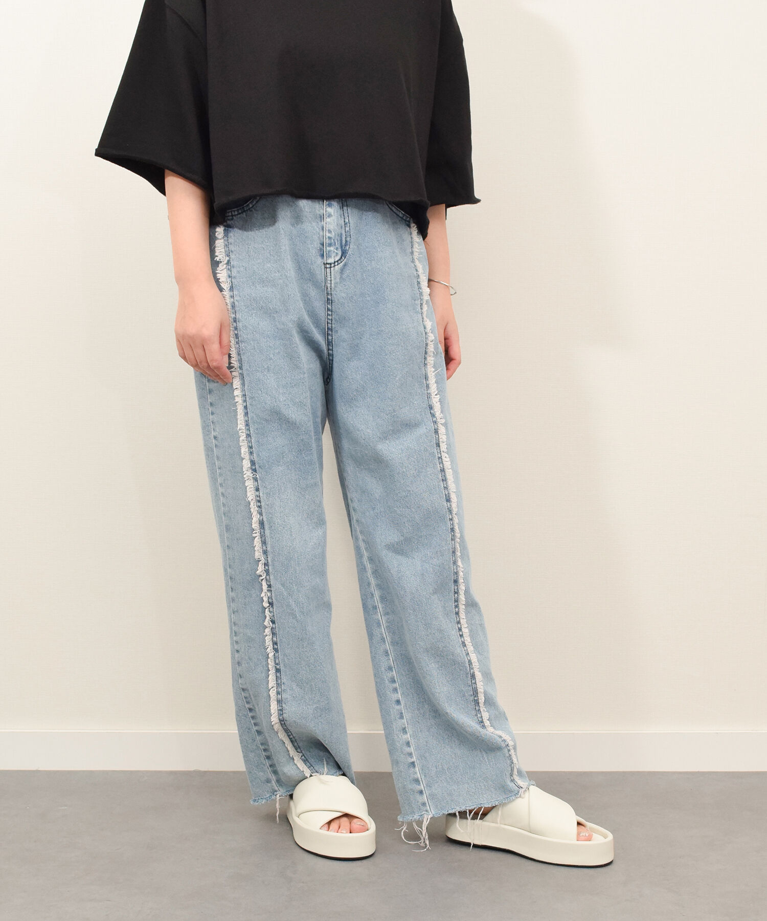 IMPORT SELECT「【JVAM】パフィークロスベルト厚底サンダル(E52125)」|サンダル|