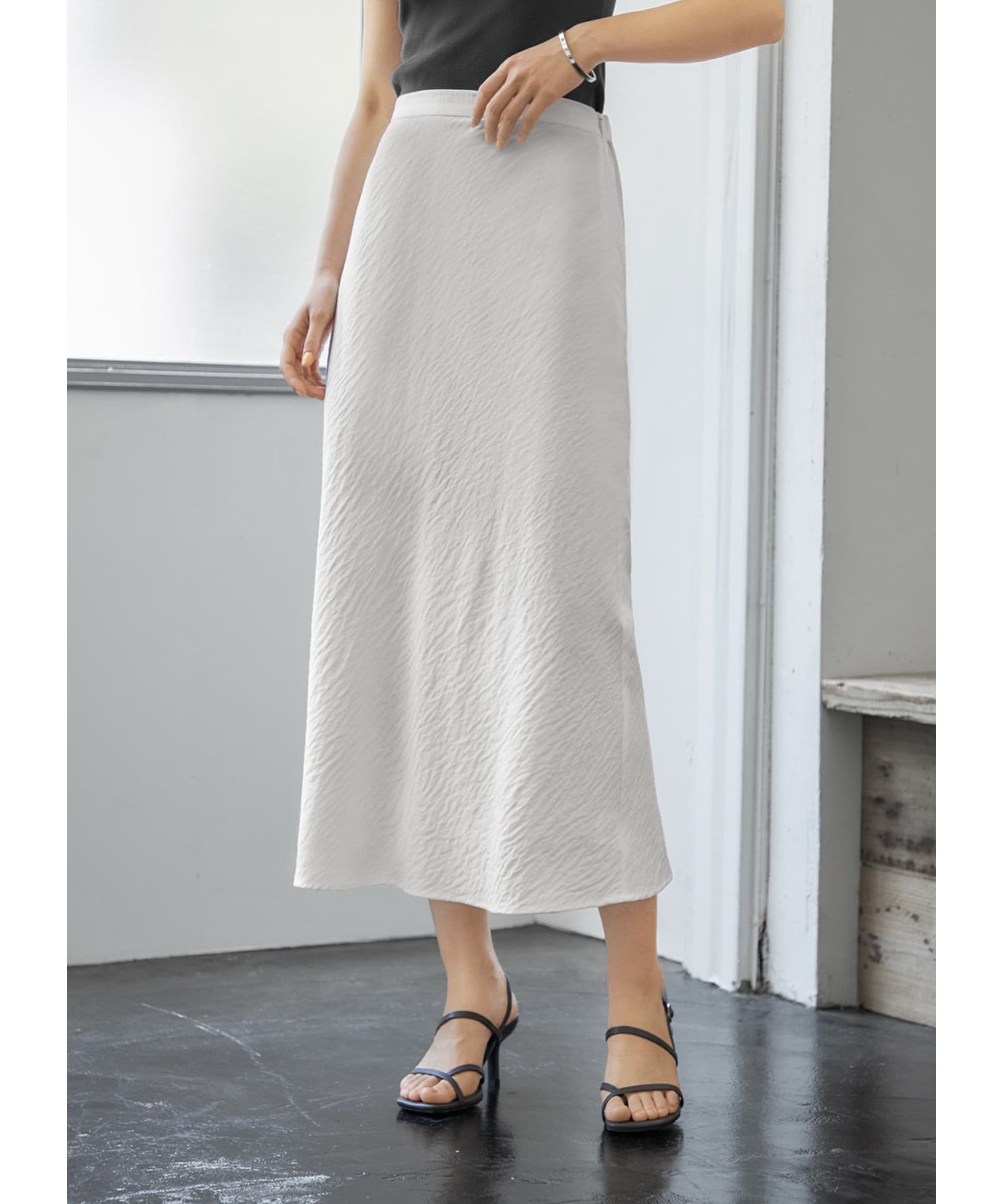 STYLE DELI「シボ感しなやかナローAラインスカート」|スカート|ホワイト