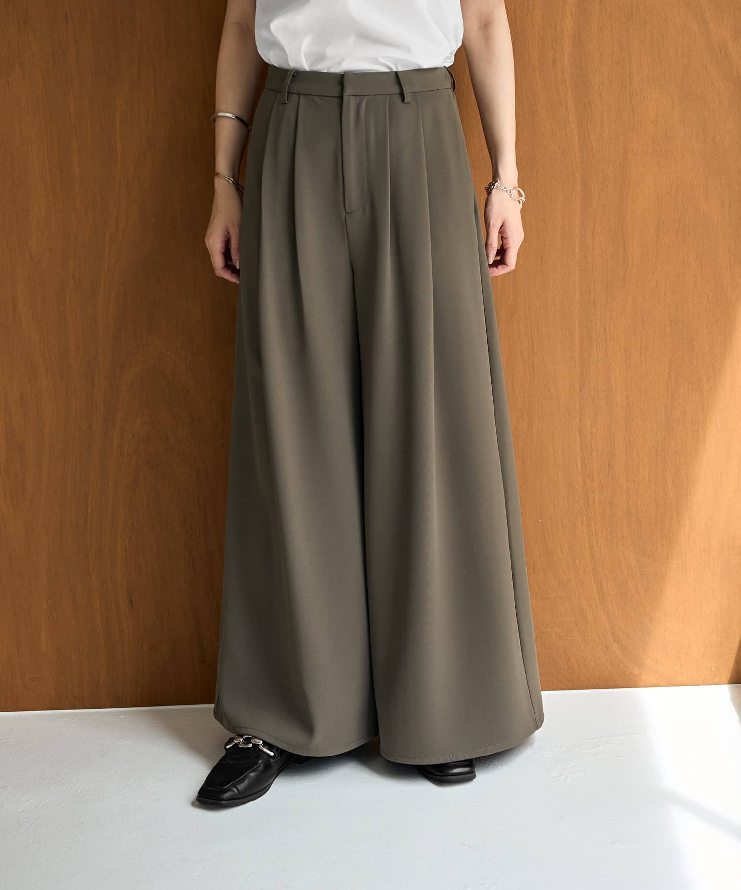 STYLE DELI「縦織り落ち感ワイドパンツ」|スラックス|