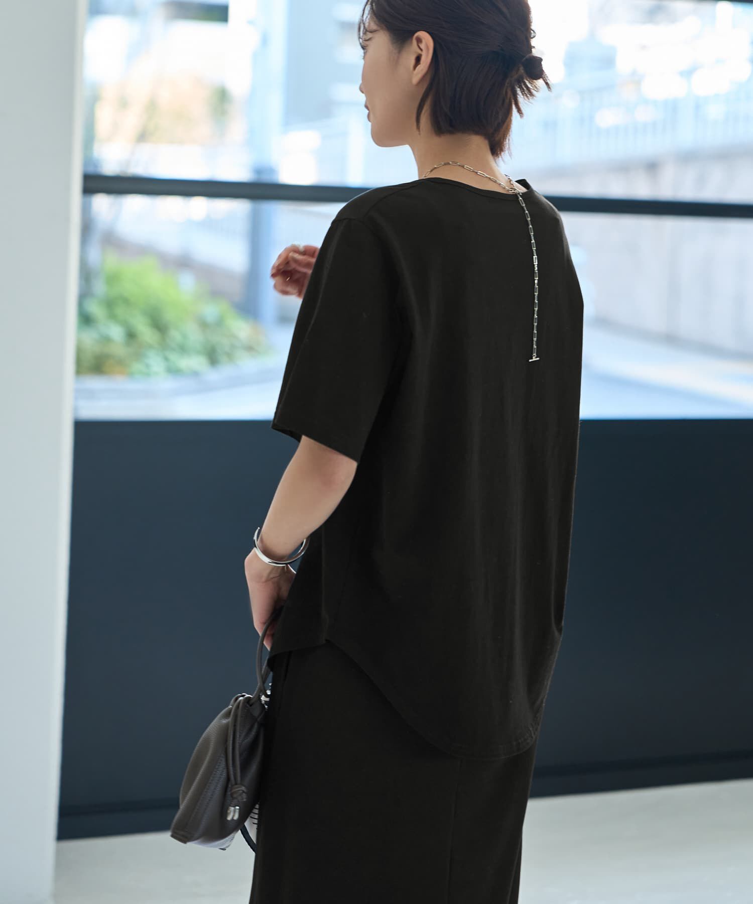 STYLE DELI「デコルテが開いたヌケ感５分袖Tシャツ」|Tシャツ・カットソー|