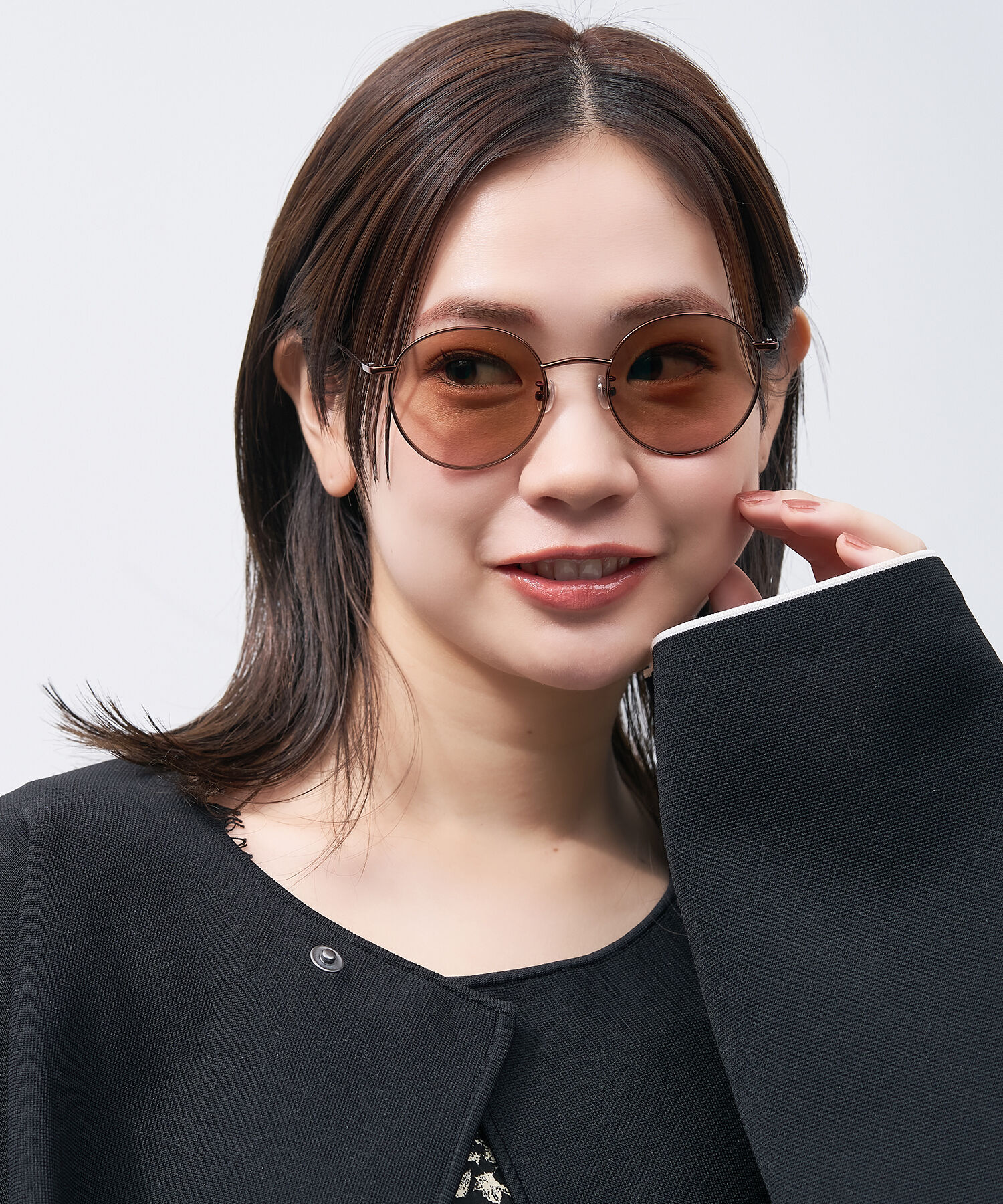  「ボストン型 丸型 サングラス ※一部カラーのみ色が変わる調光レンズ搭載 UVカット 紫外線対策｜SUNGLASSES 」|サングラス|