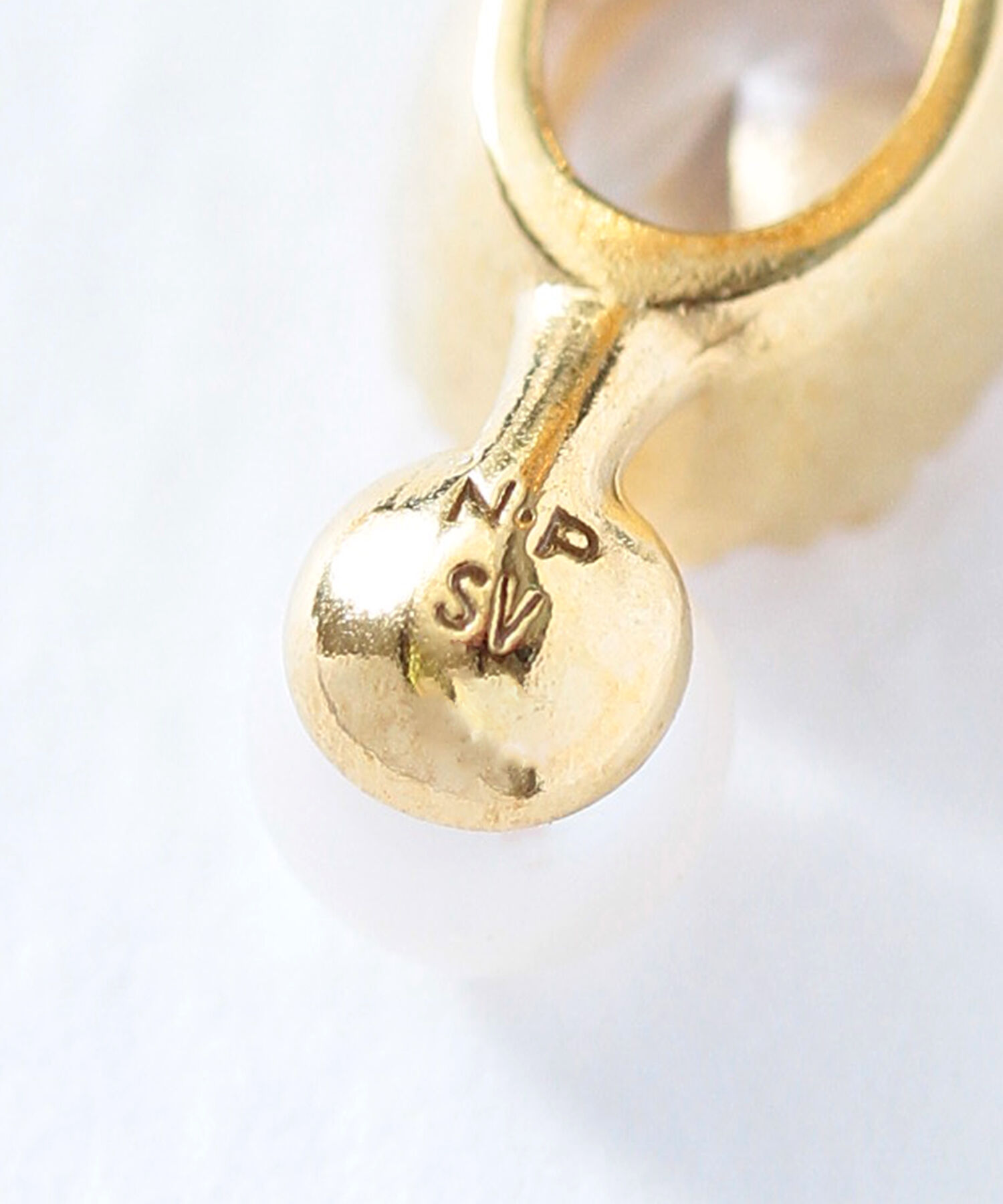  「silver925 パールビジュー ミル スタッドピアス（ニッケルフリー）」|ピアス|