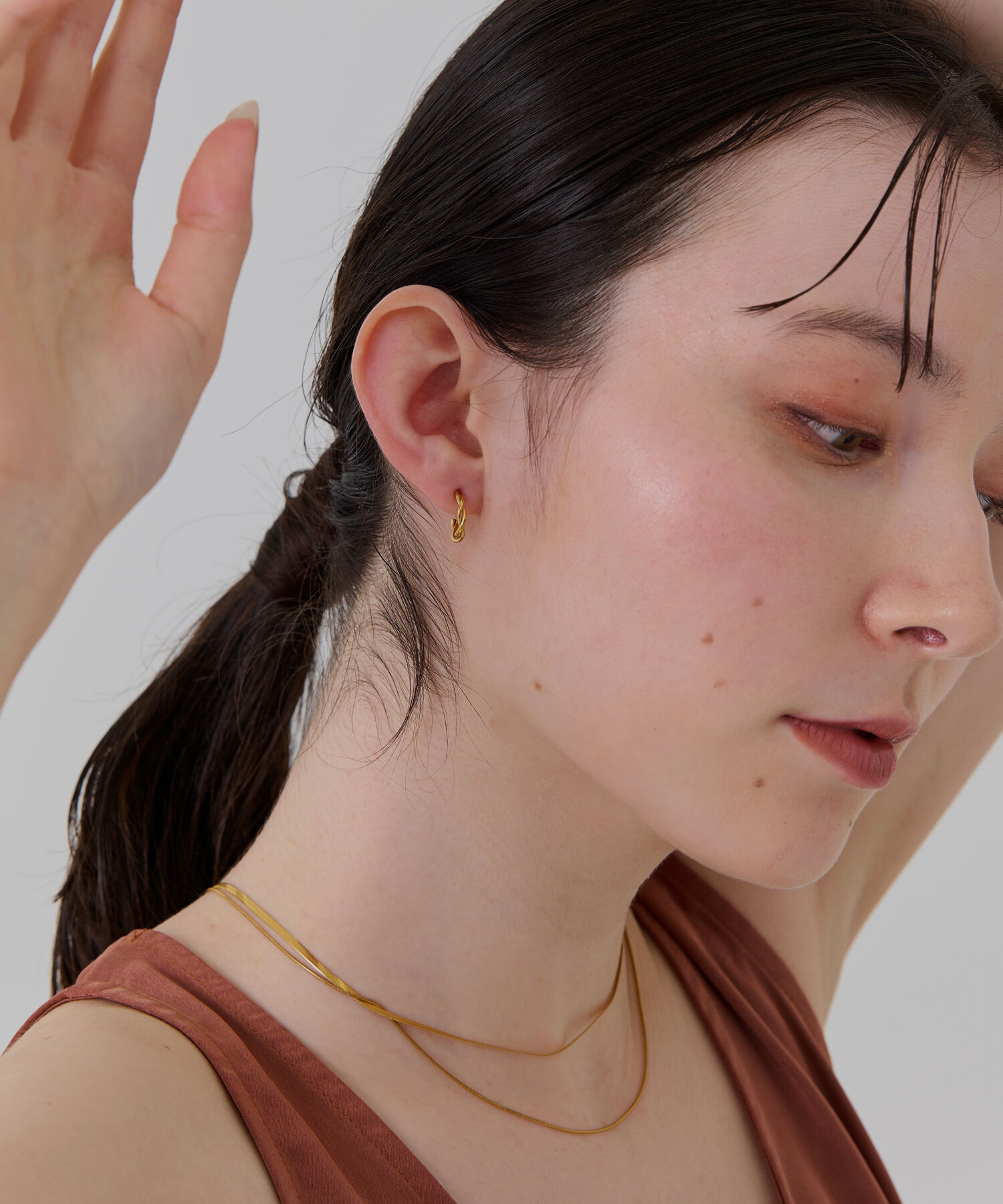 Phoebe「【金属アレルギー対応】クロスロープフープピアス/サージカルステンレス」|ピアス|