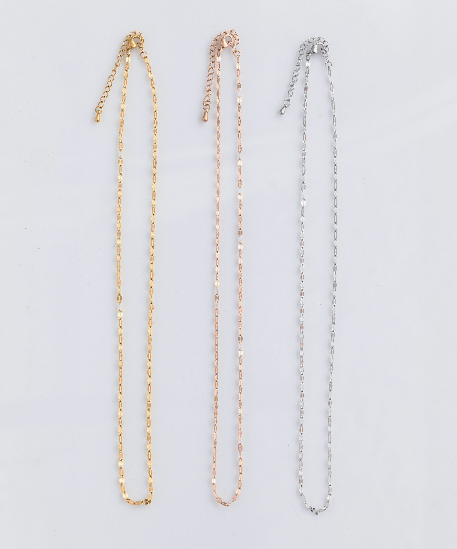 Phoebe「【金属アレルギー対応】スパークリングペタルネックレス　ゴールド/サージカルステンレス」|ネックレス|