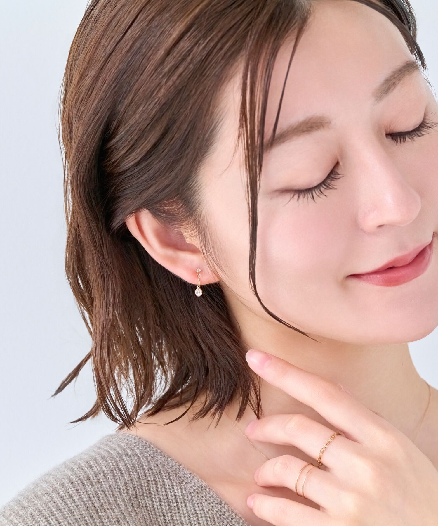 Phoebe「【K10】ティアーズビジューイヤリング　ゴールド/BOX付き」|イヤリング|