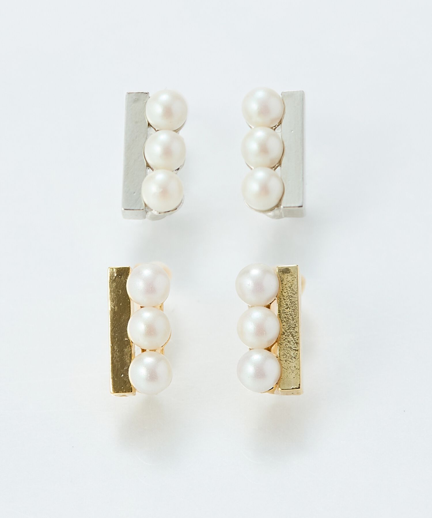 Phoebe「【痛くないシリーズ/金属アレルギー対応】パール＆バーライトフィットイヤリング　シルバー」|イヤリング|