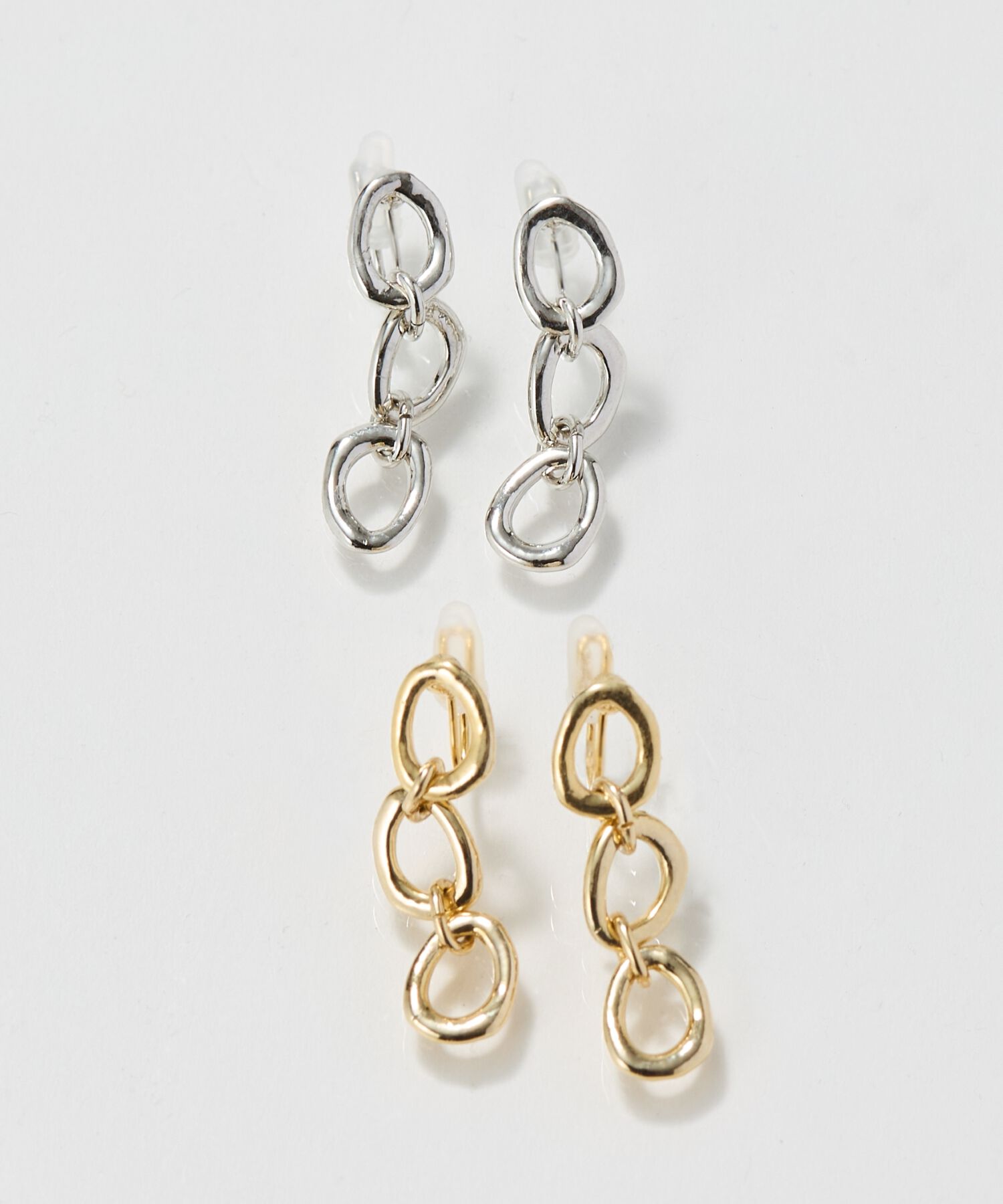 Phoebe「【痛くないシリーズ/金属アレルギー対応】チェーンライトフィットイヤリング　シルバー/ニッケルフリー」|イヤリング|