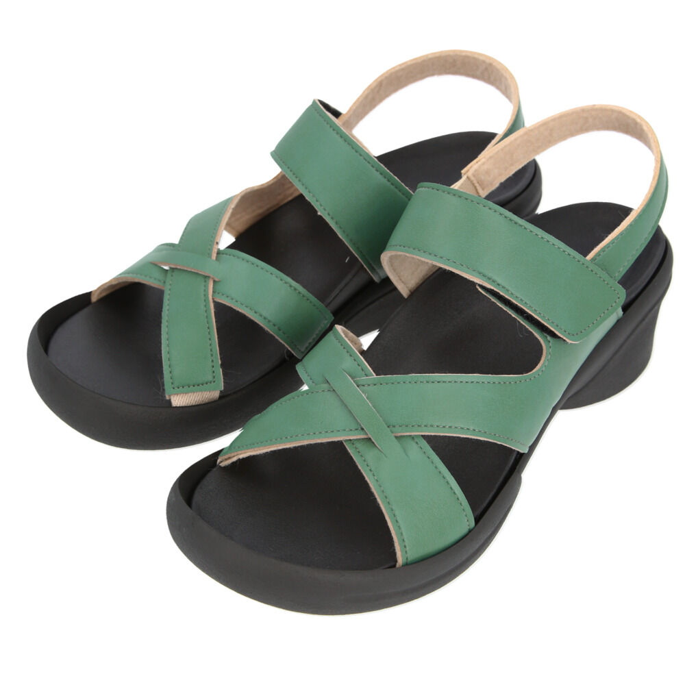 BACKYARD FAMILY「サンダル レディース 履きやすい 通販 歩きやすい おしゃれ ブラック 黒 幅広 甲高 ブランド」|サンダル|ブルー2