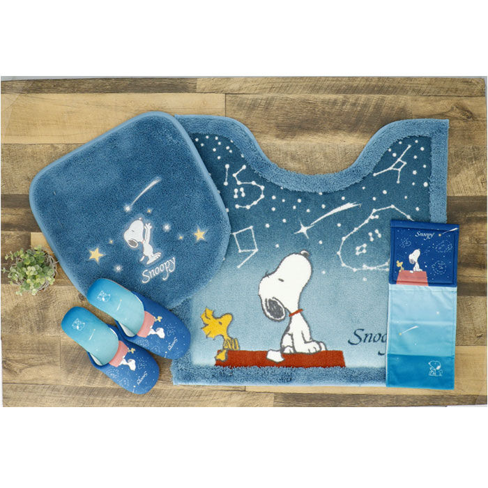 BACKYARD FAMILY「スヌーピー トイレマット 通販 星空スヌーピー キャラクター グッズ 60&times; 60cm トイレ」|トイレタリー・ランドリーグッズ|