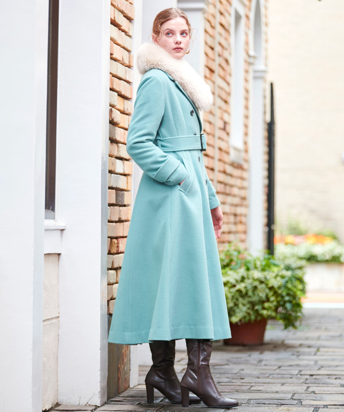 アンドクチュール「エコファー付きＷブレストロングコート」|ステンカラーコート|