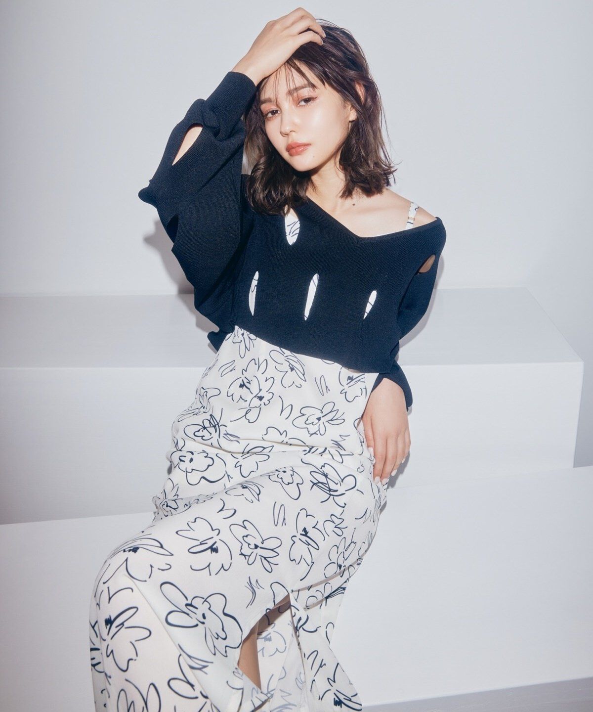 REDYAZEL「カットアウトニット」|ニット・セーター|