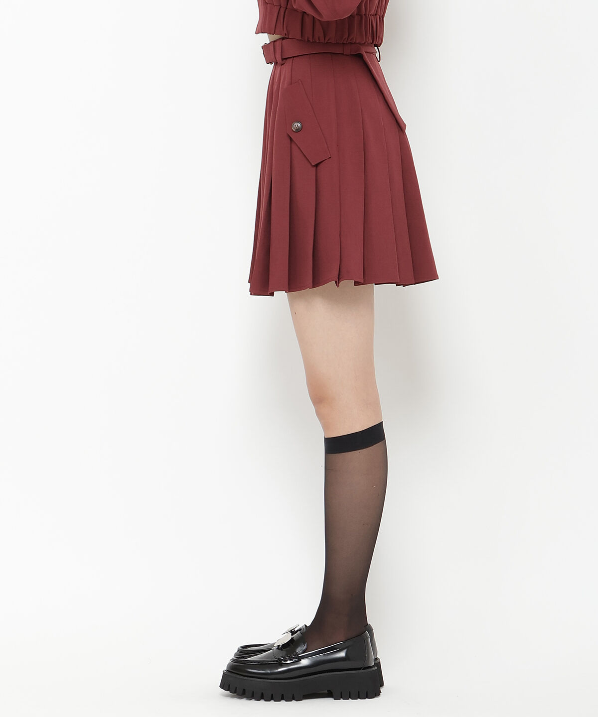 REDYAZEL「ベルト付きプリーツショートスカート」|フレア|