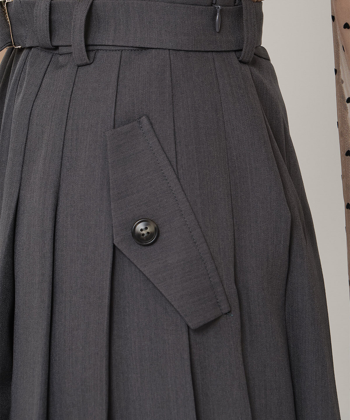 REDYAZEL「ベルト付きプリーツショートスカート」|フレア|