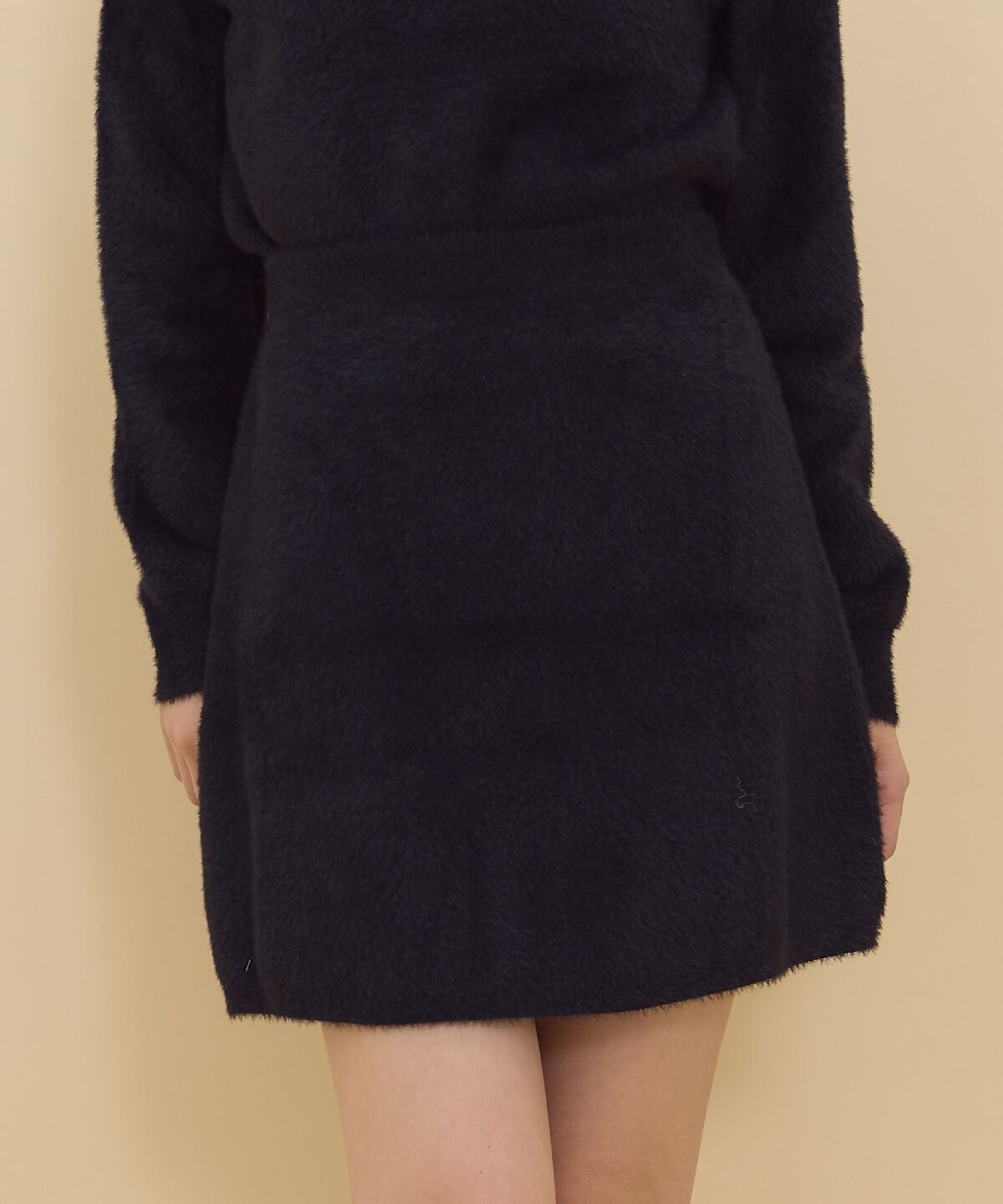 REDYAZEL「シャギーニットミニスカート」|台形|